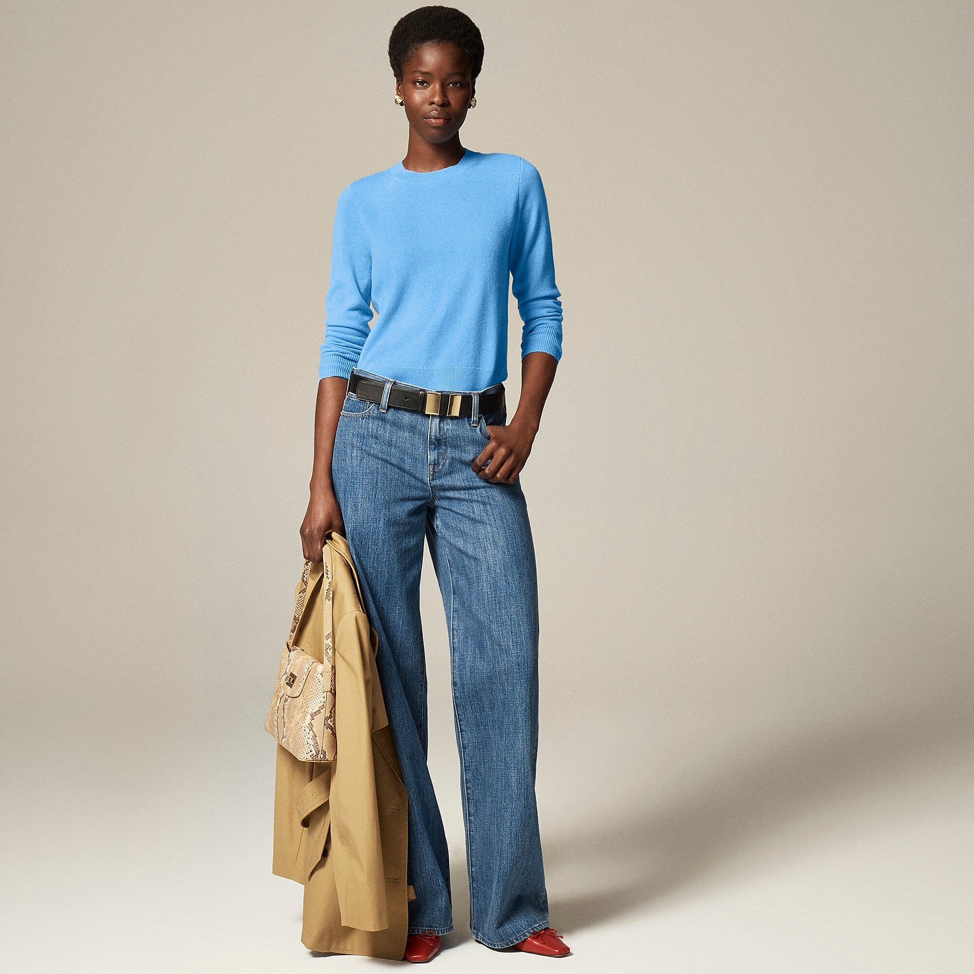 Cashmere classic-fit crewneck sweater-Pale Cerulean