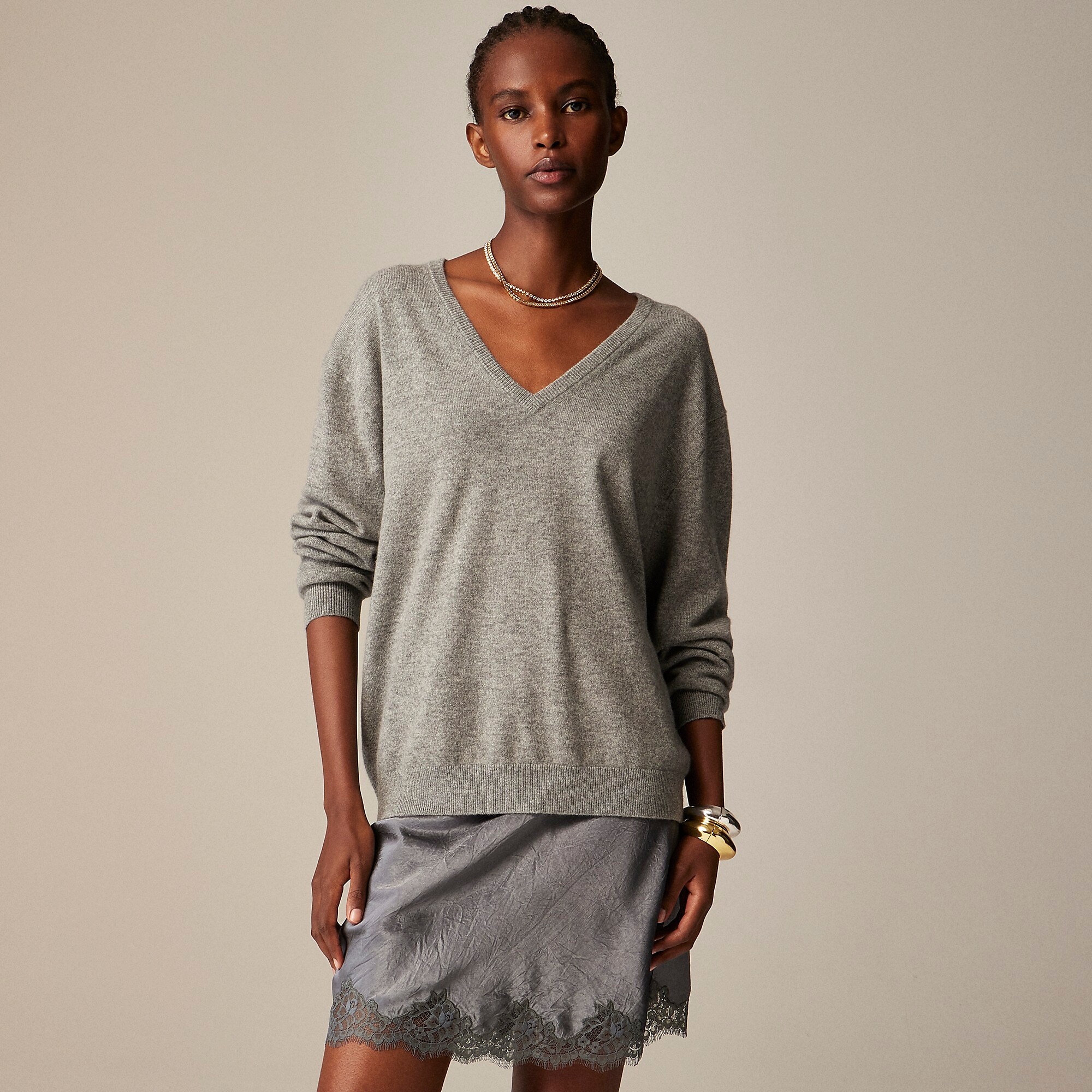 Cashmere relaxed V-neck sweater-Hthr Ash