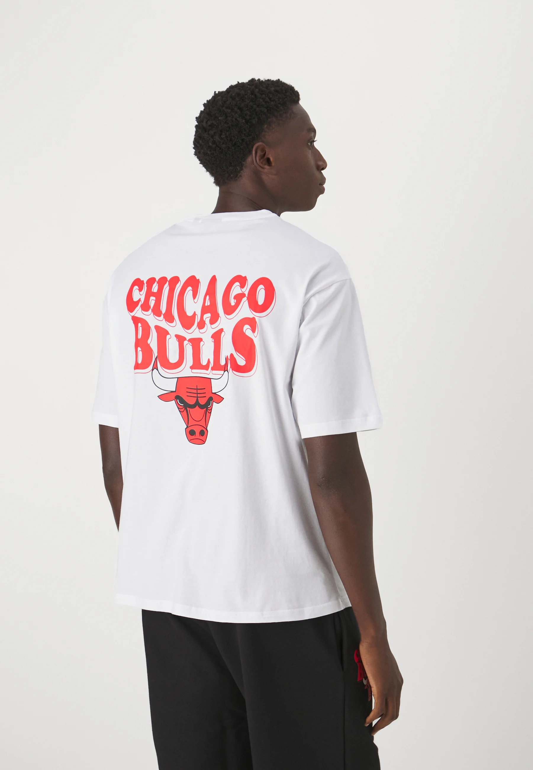 New Era NBA CHICAGO BULLS SCRIPT TEE - Squadra
