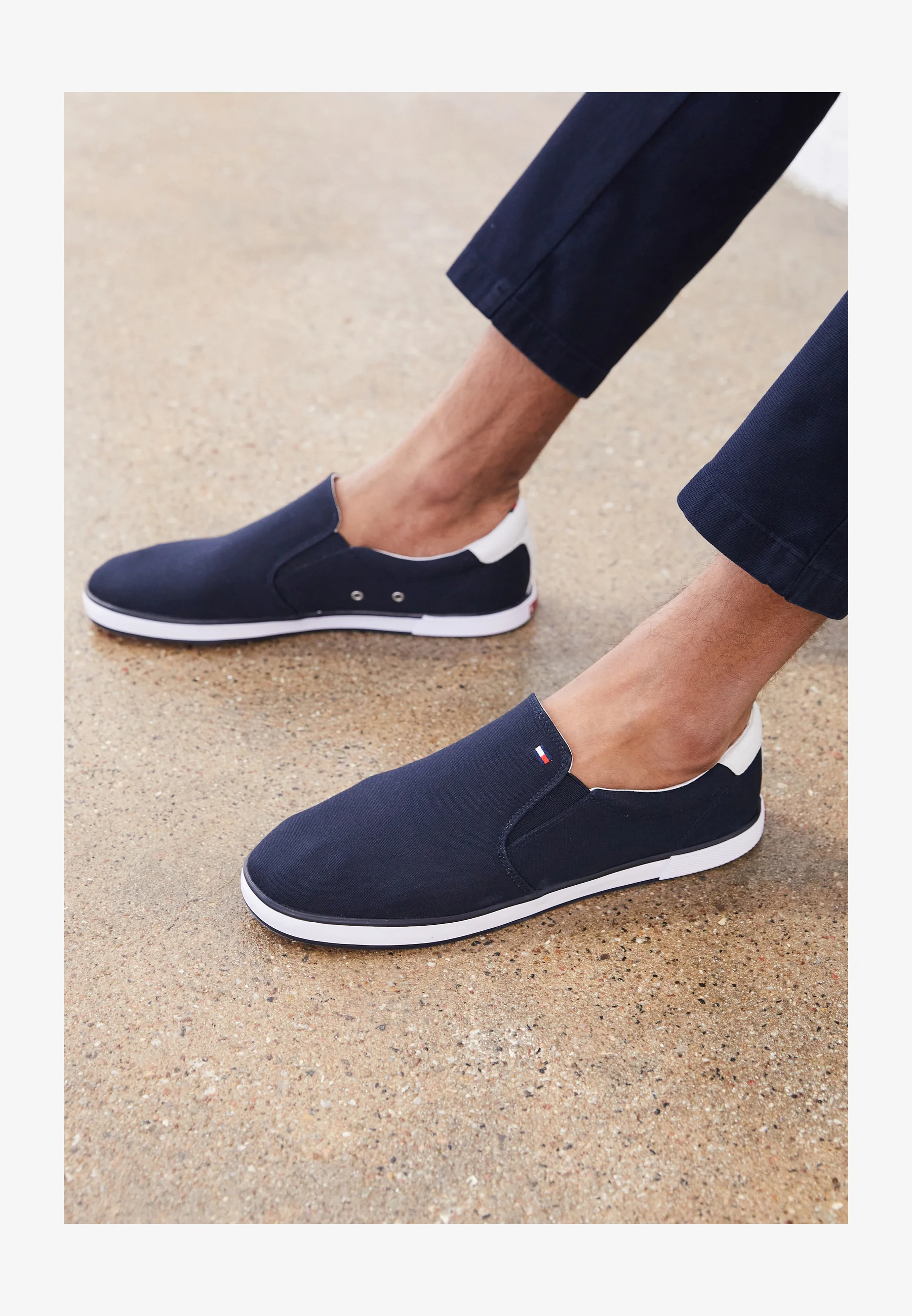 ICONIC - Scarpe senza lacci