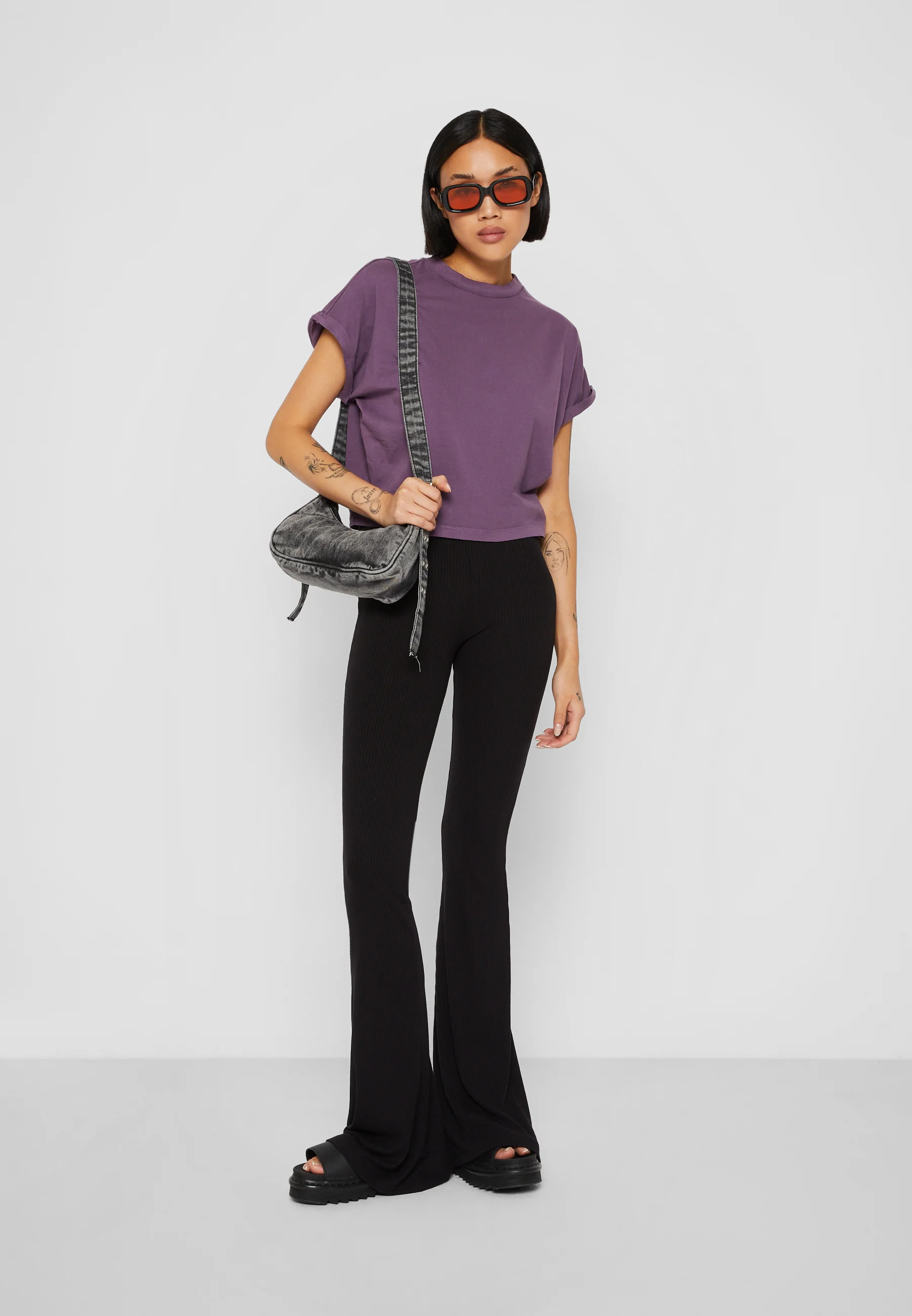 LADIES SHORT PIGMENT DYE CUT ON SLEEVE TEE - T-shirt basic
