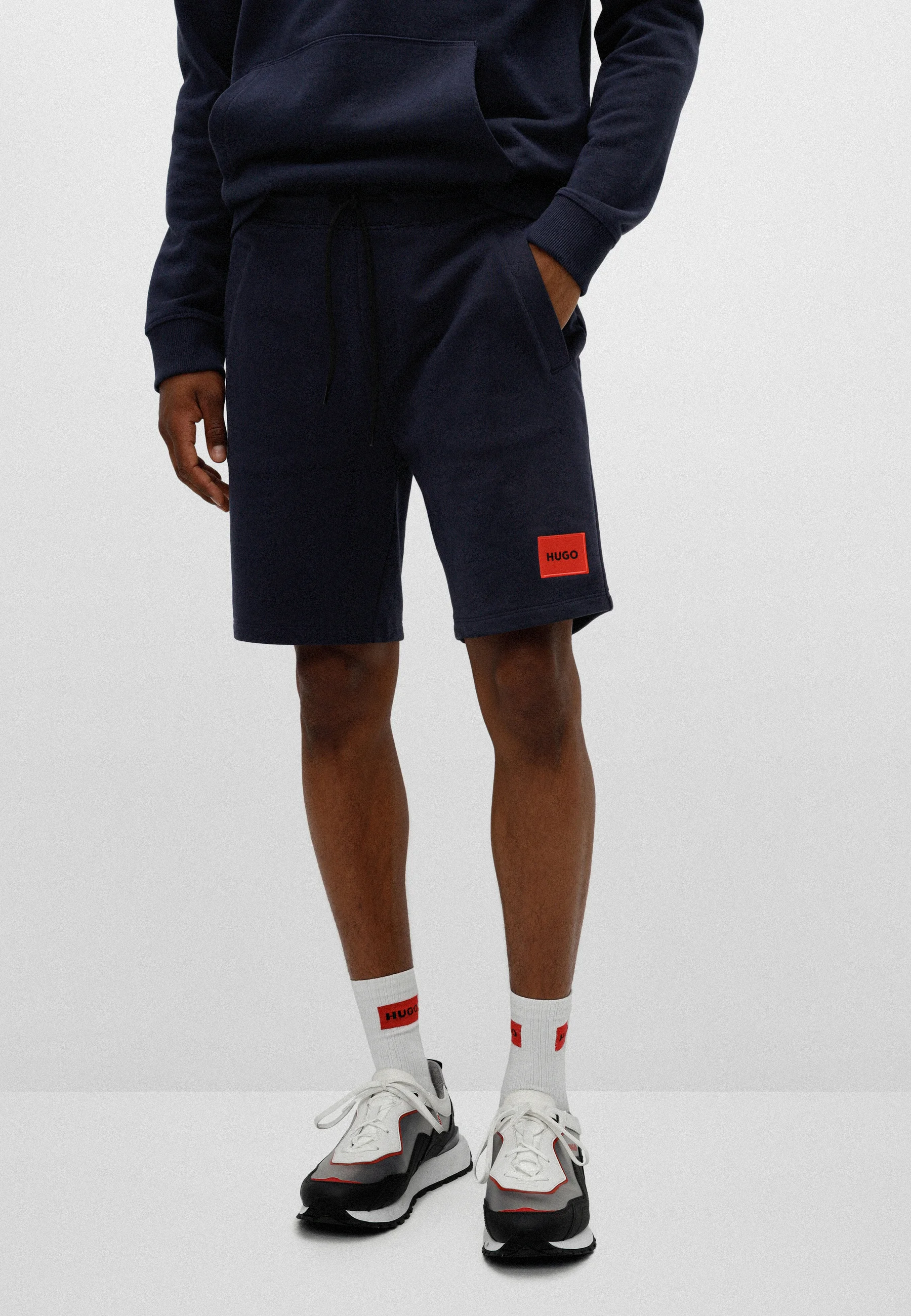 HUGO Pantaloni sportivi