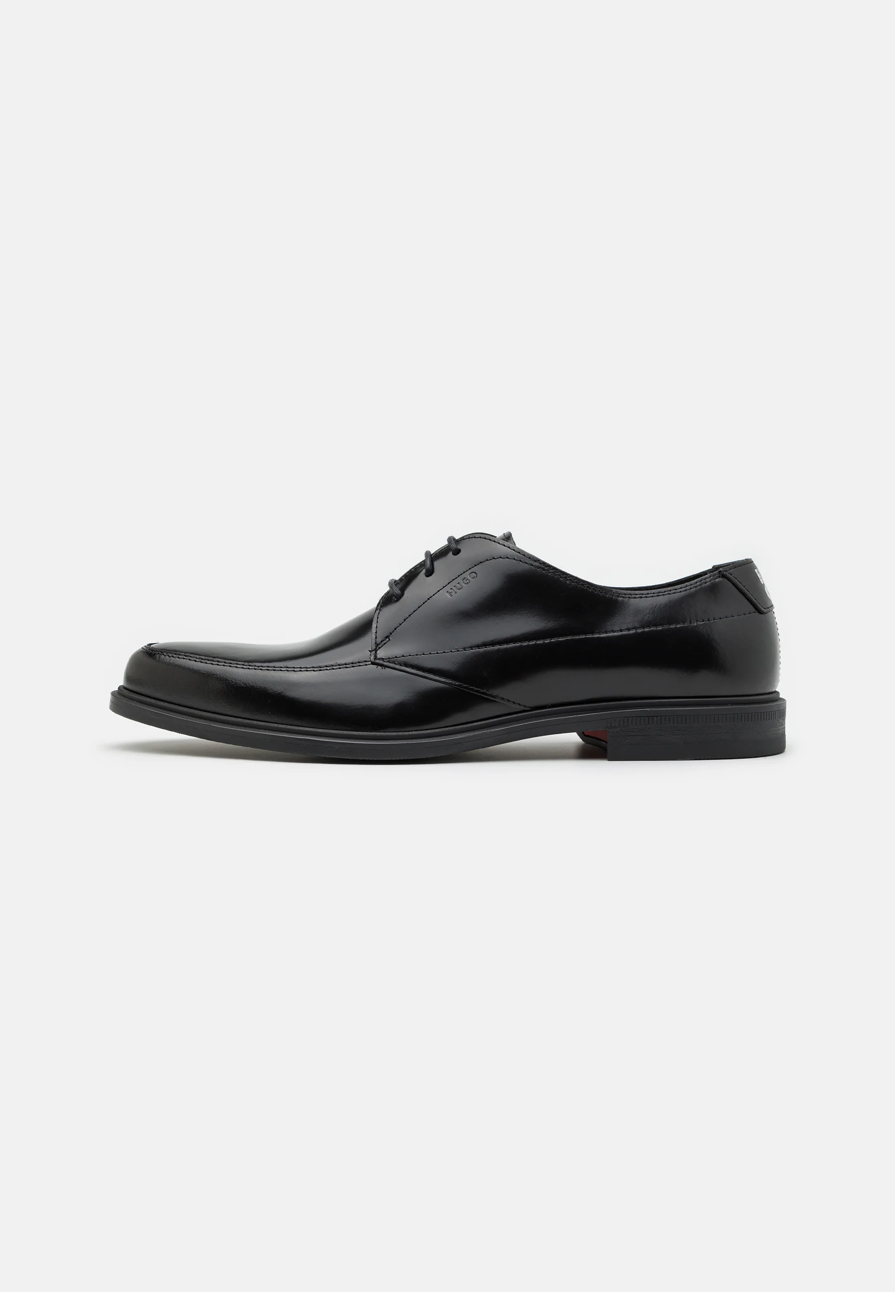 HUGO KERR DERB - Stringate eleganti