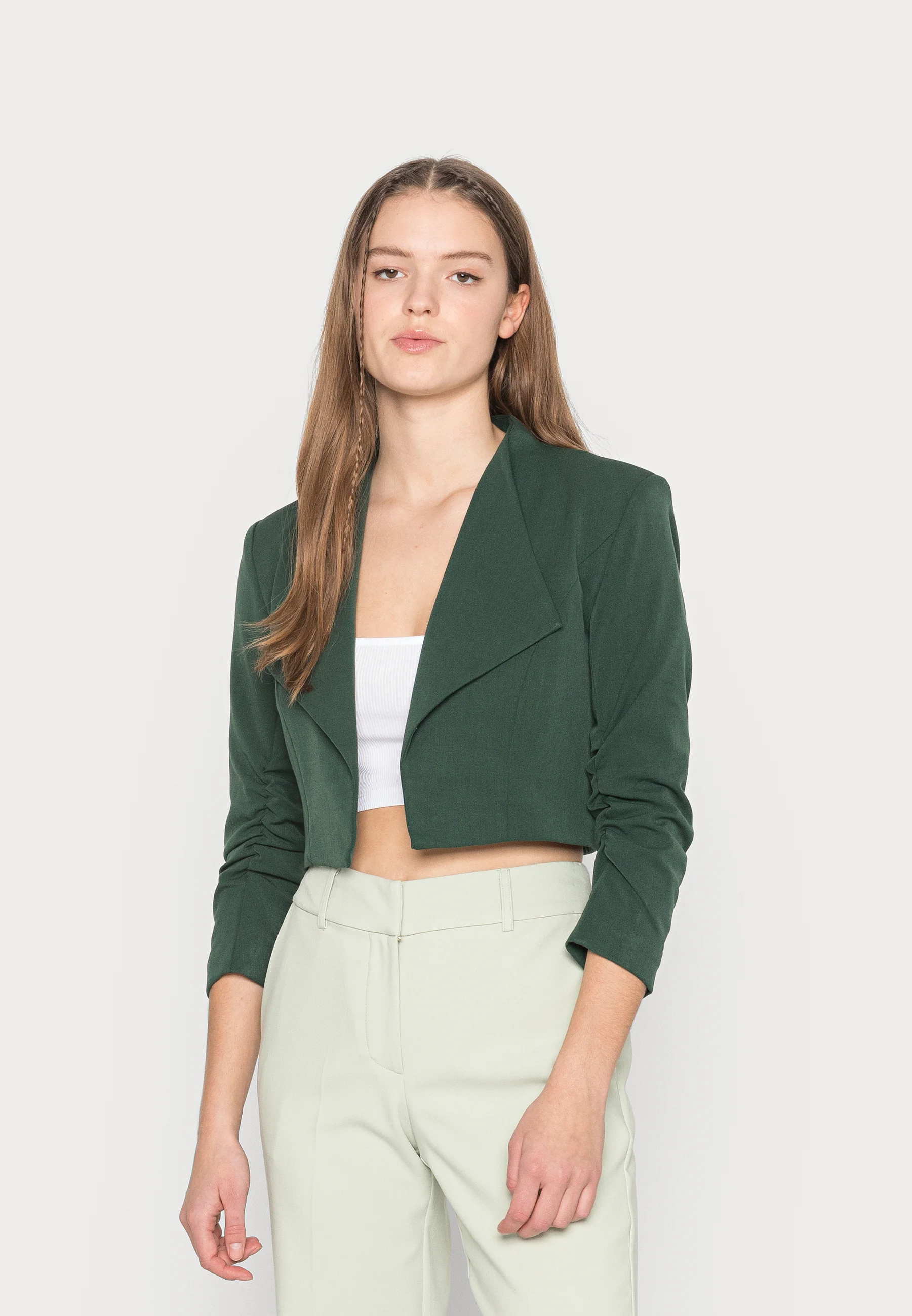 VIHER CROPPED - Blazer