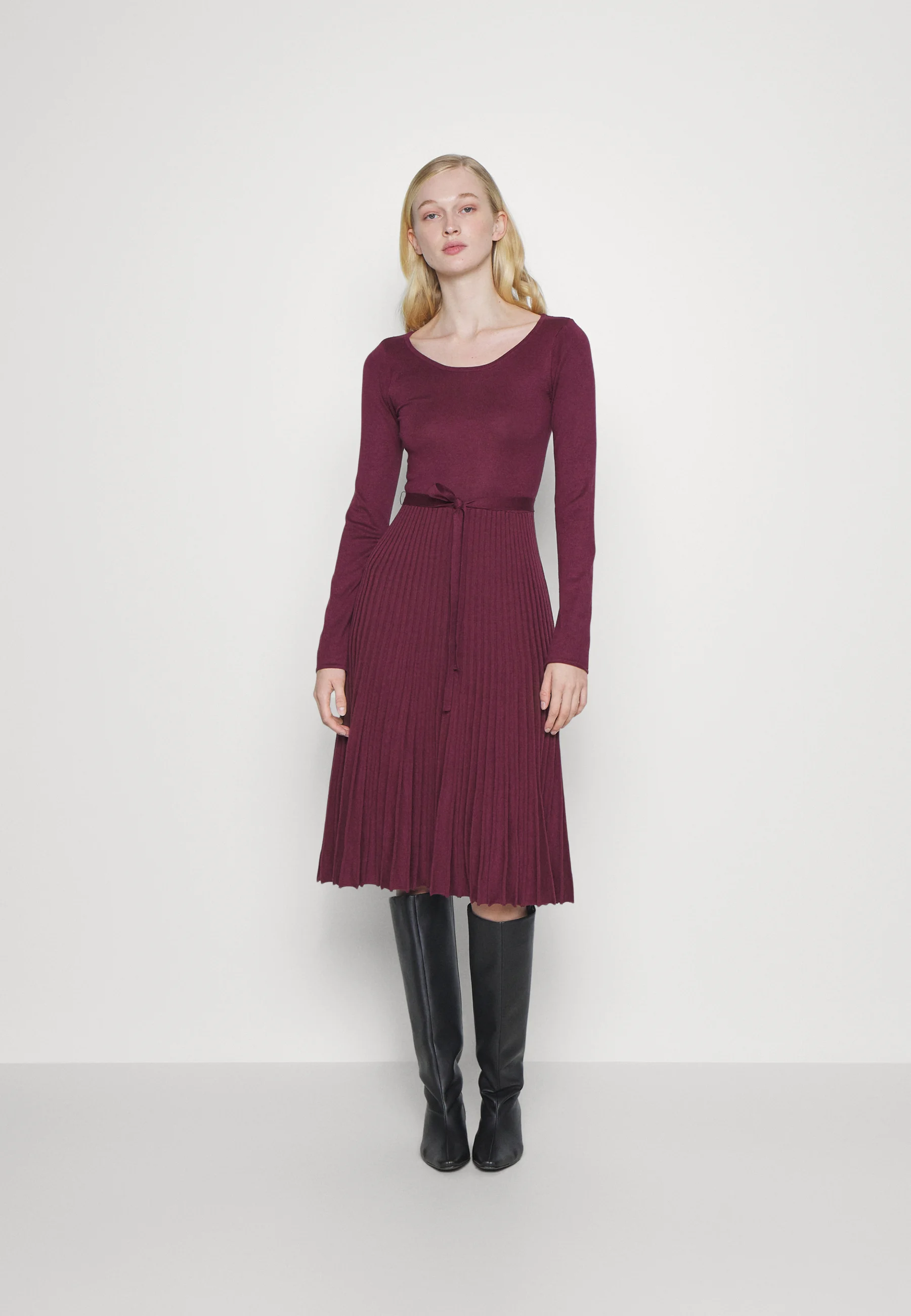 Anna Field Tall Abito in maglia