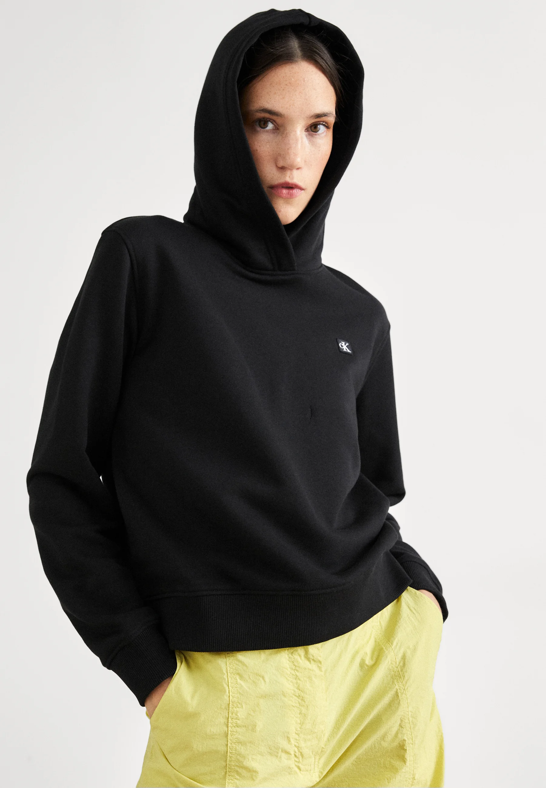 Jeans BADGE REGULAR HOODIE - Felpa