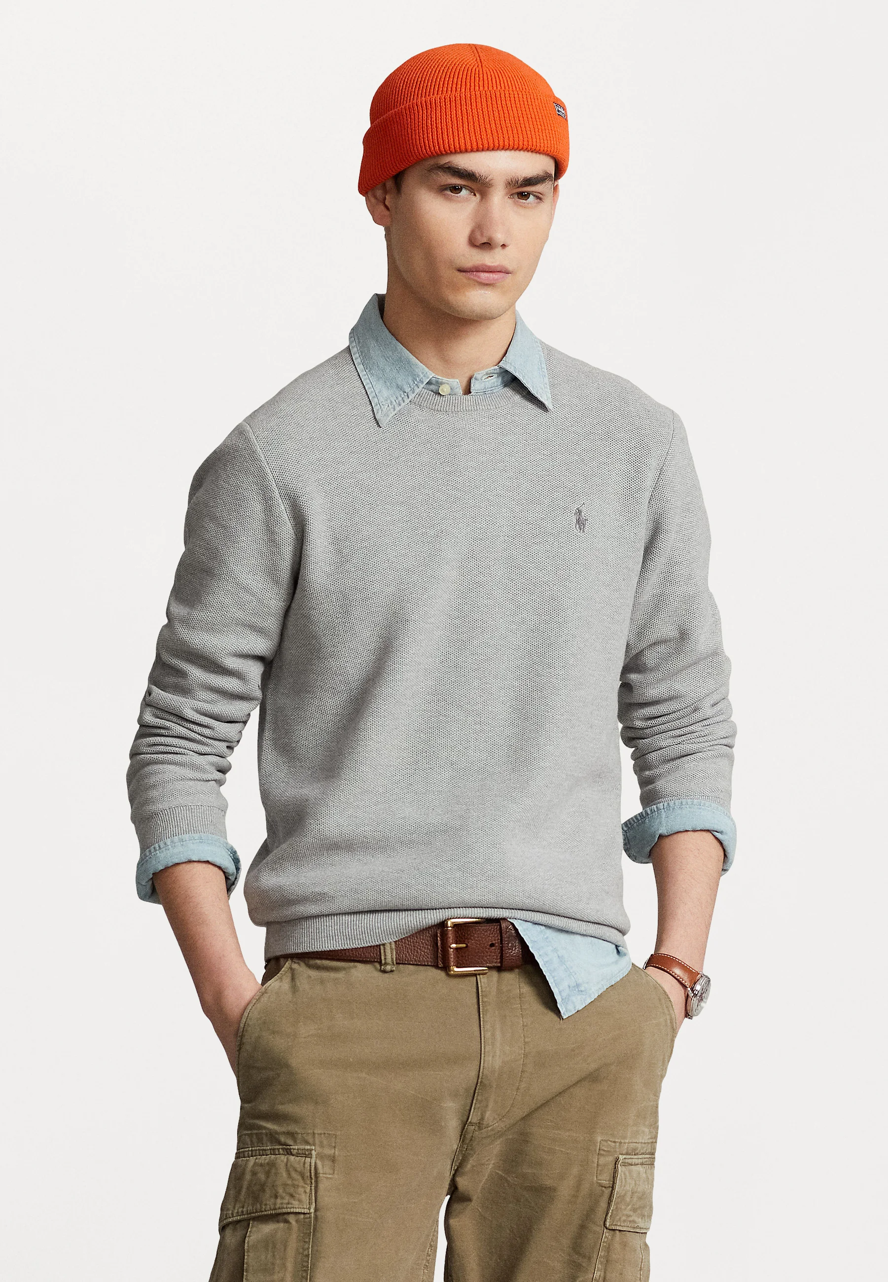 - Maglione