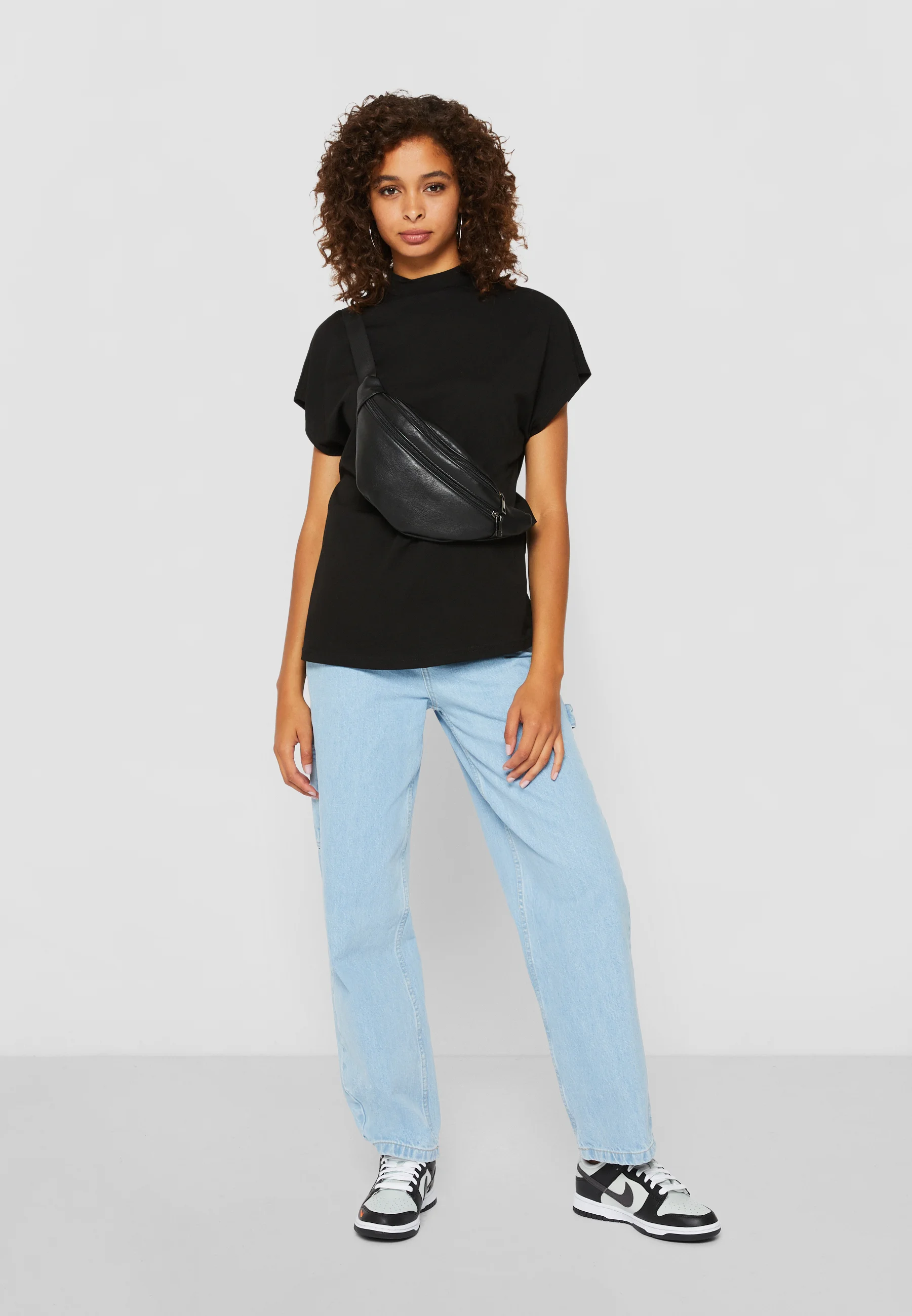 CUT ON SLEEVE - T-shirt basic