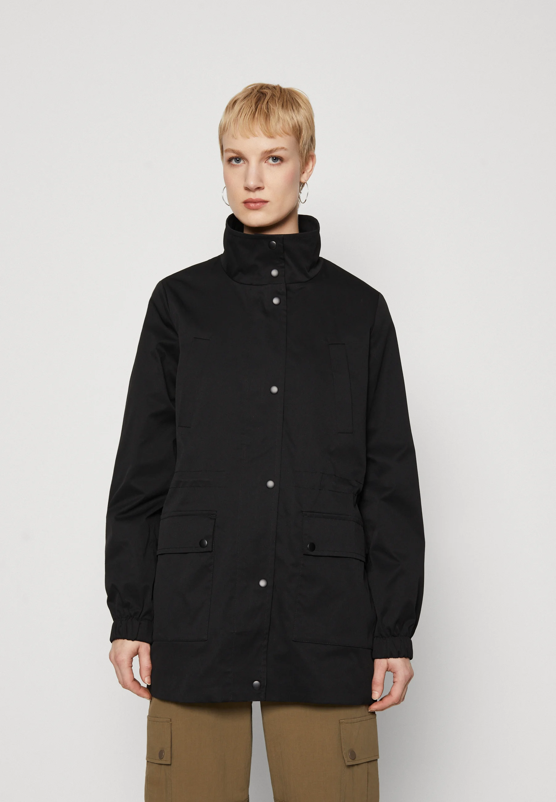 Vero Moda Tall VMCHELSEASIA - Cappotto corto