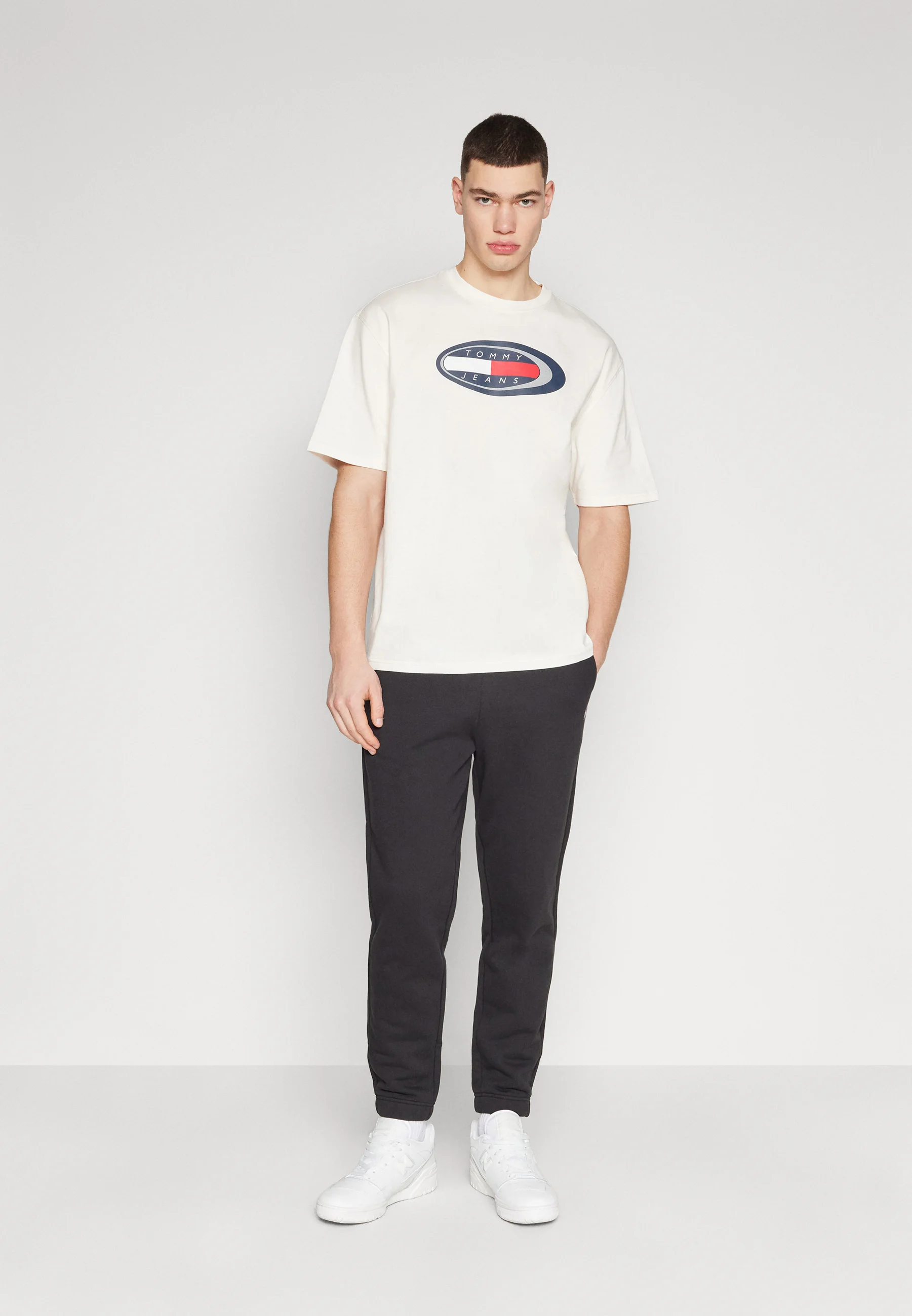 Jeans BADGE JOGGER - Pantaloni sportivi