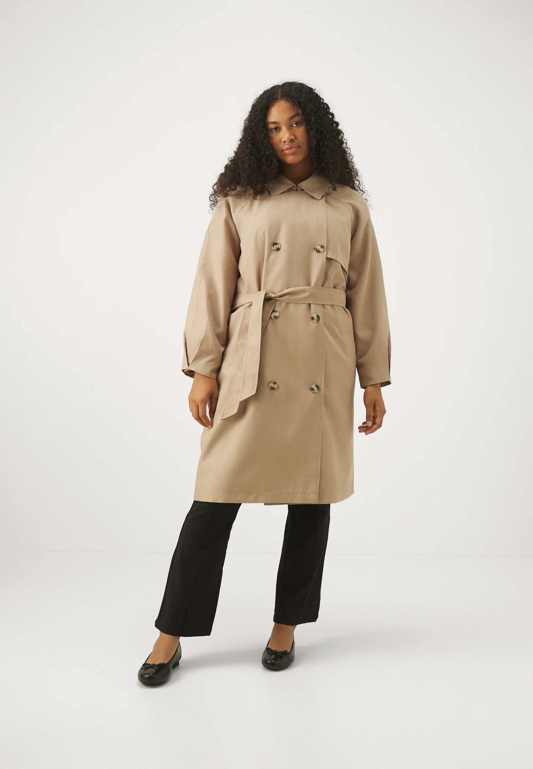 Vero Moda Curve VMCDOREEN LONG- Trench