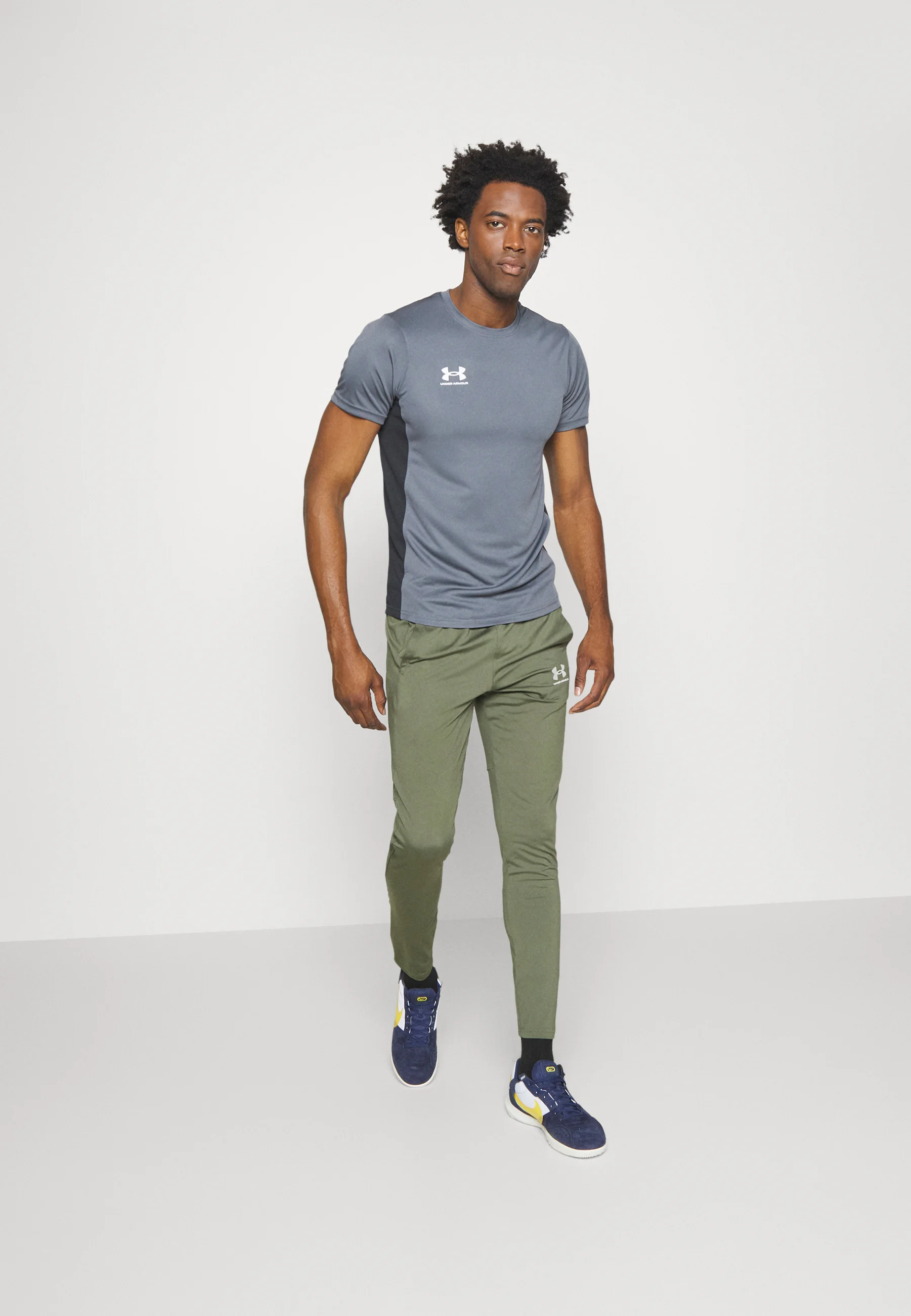 Under Armour CHALLENGER TRAIN PANT - Pantaloni sportivi