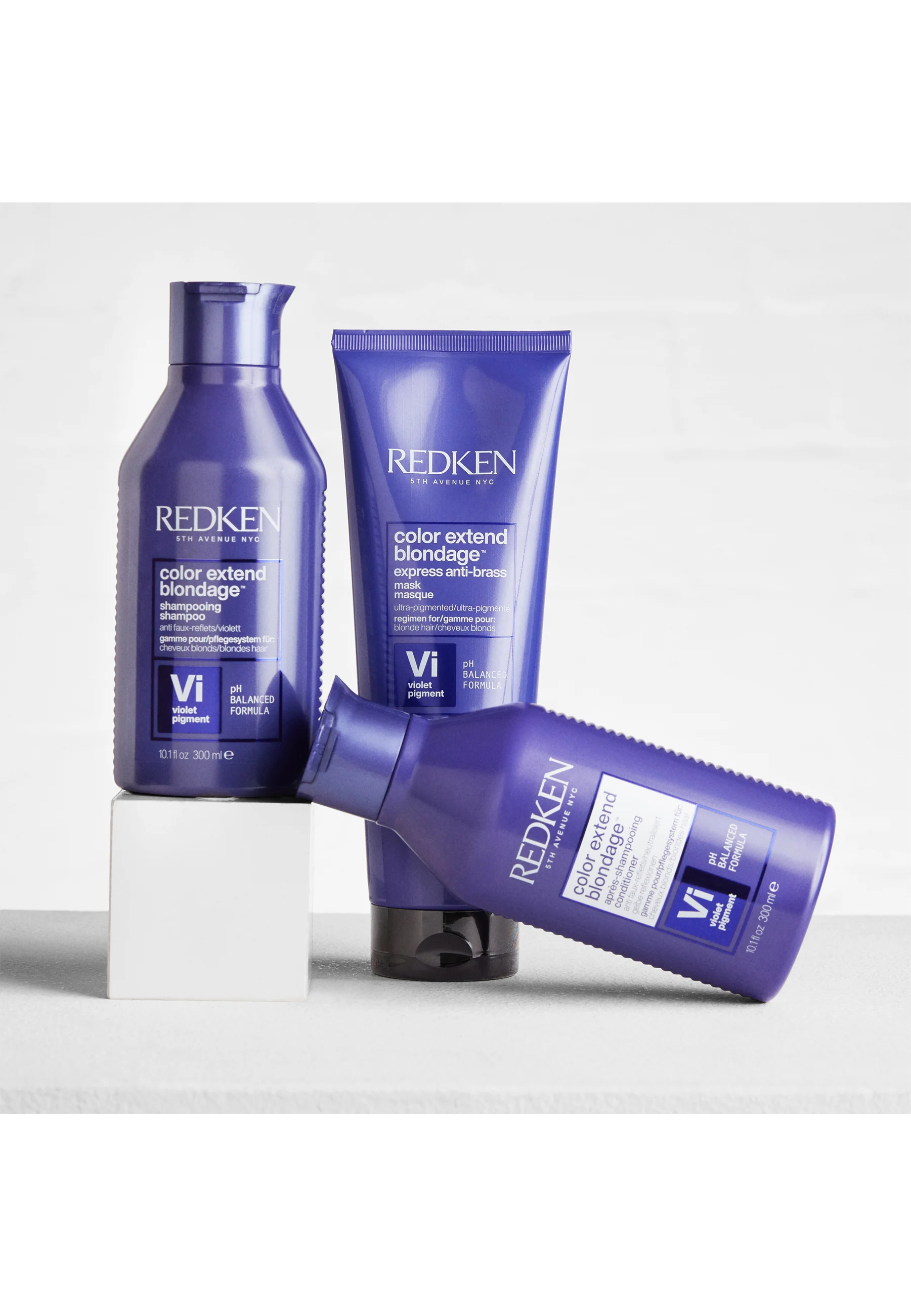 Redken COLOR EXTEND BLONDAGE CONDITIONER | ANTI BRASS AND ANTI YELLOW PURPLE CONDITIONER FOR BLONDE HAIR - Balsamo