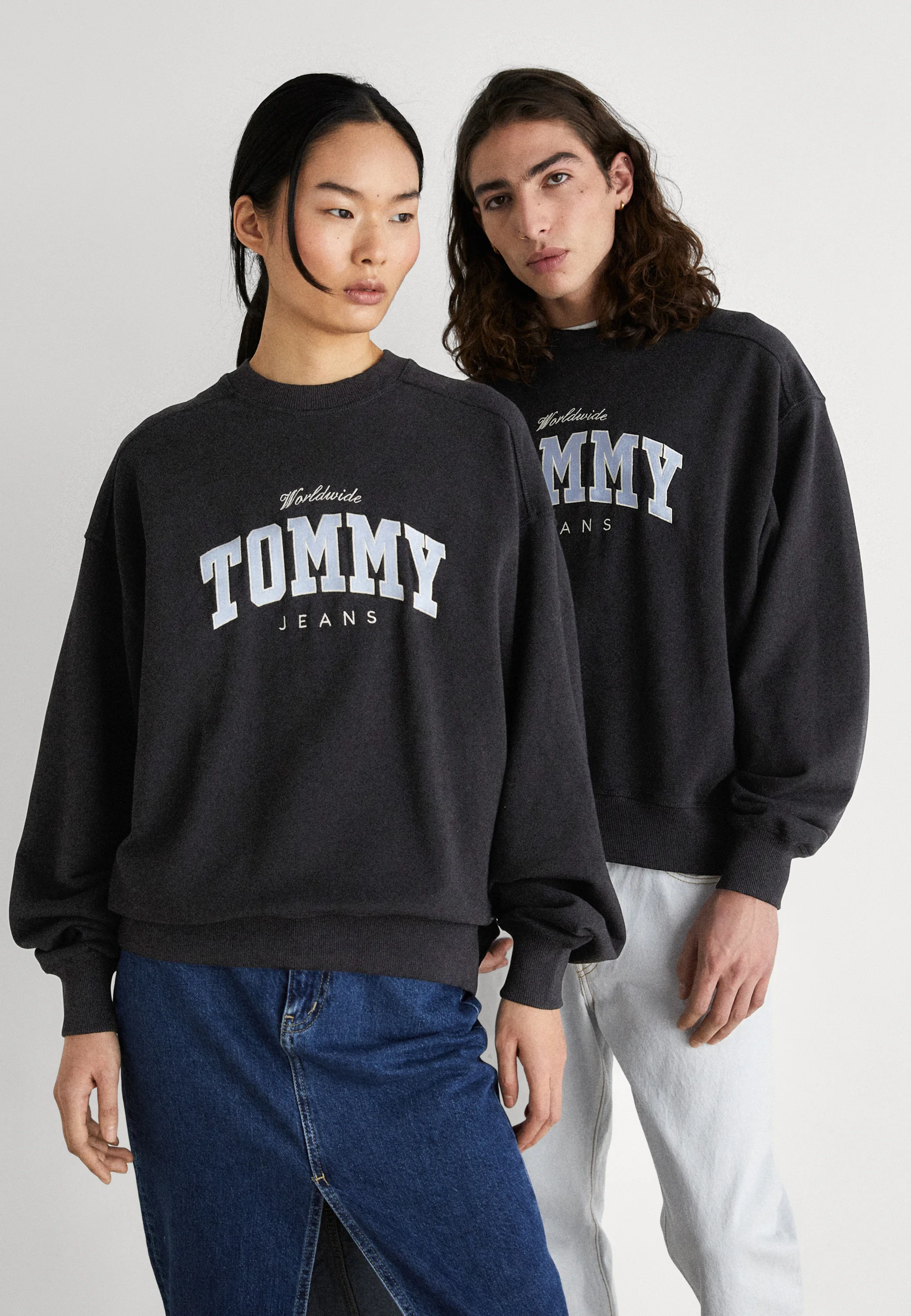 Jeans BOXY VARSITY CREW UNISEX - Felpa