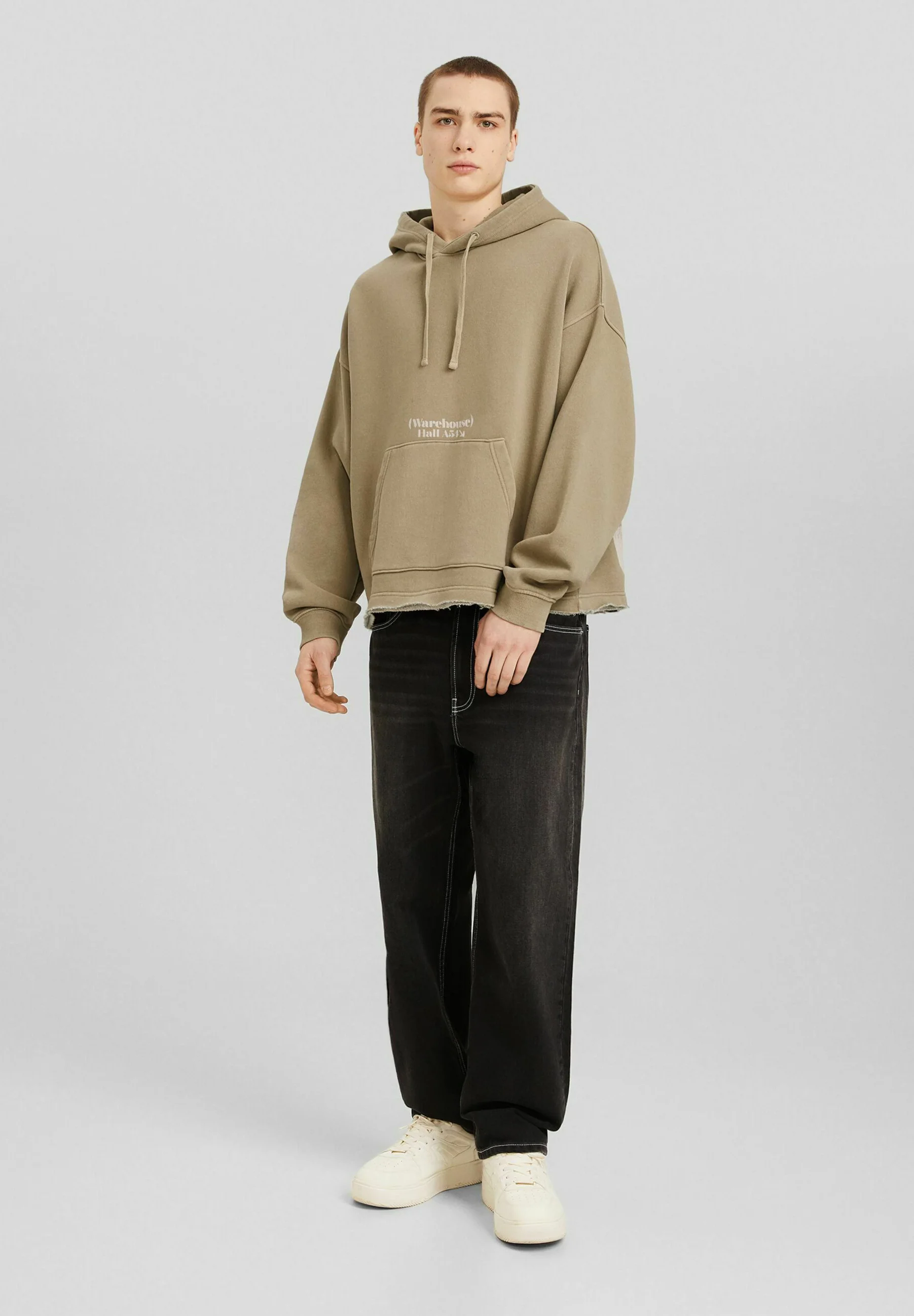 Bershka CROPPED WITH A FADED-EFFECT- Felpa con cappuccio