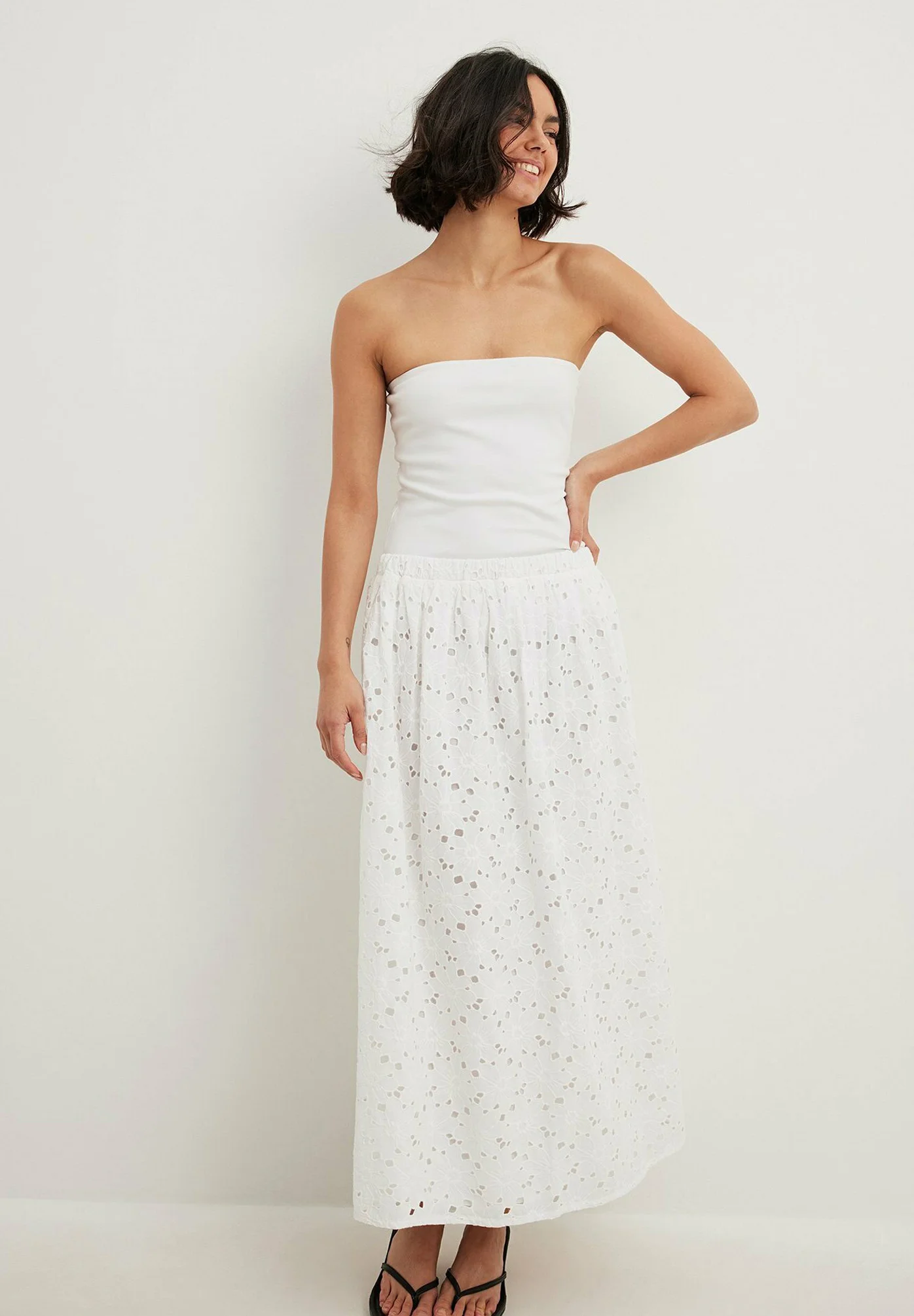 NA-KD AUS BRODERIE ANGLAISE - Gonna lunga
