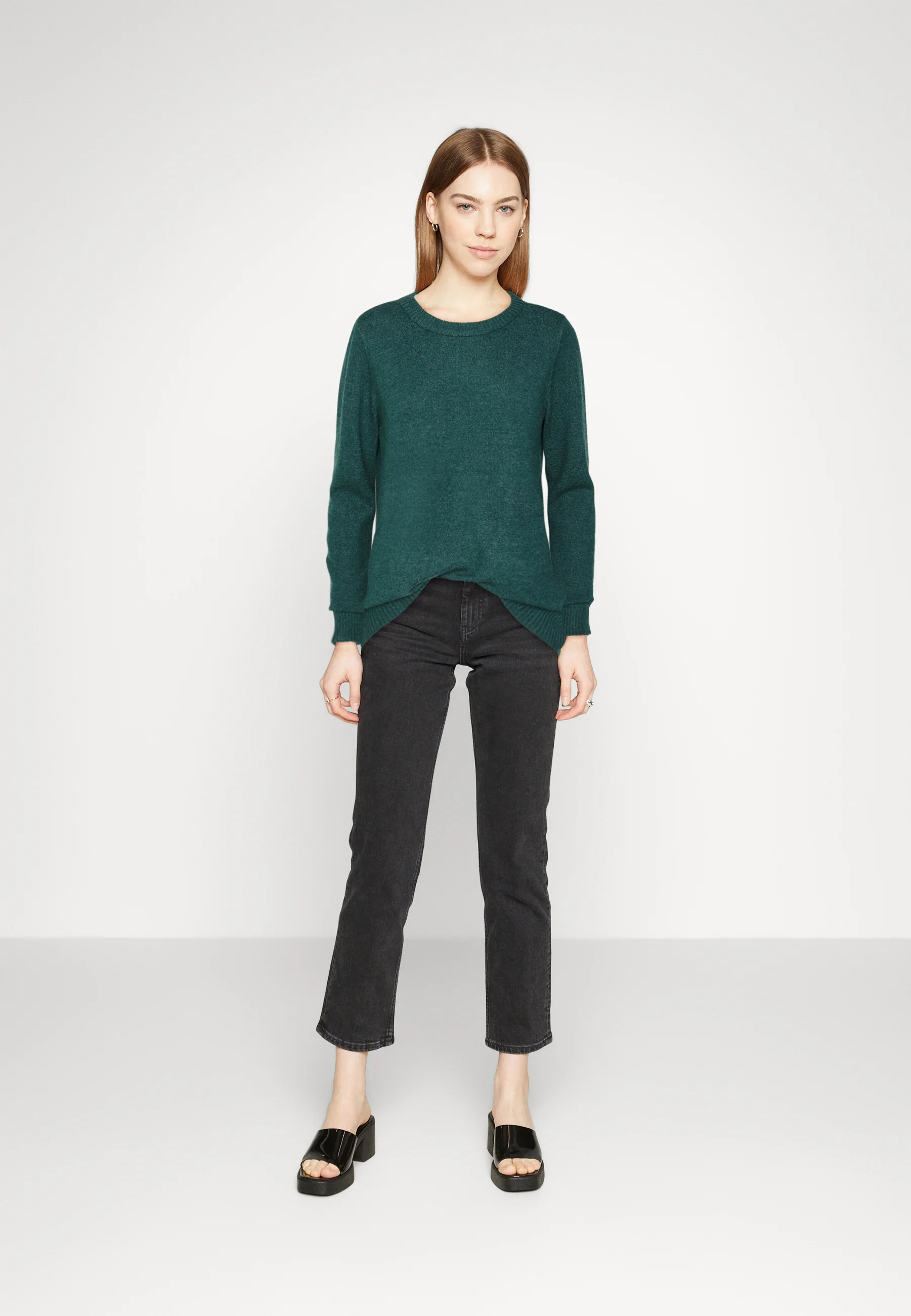 VIRIL O-NECK L/SNOOS - Maglione