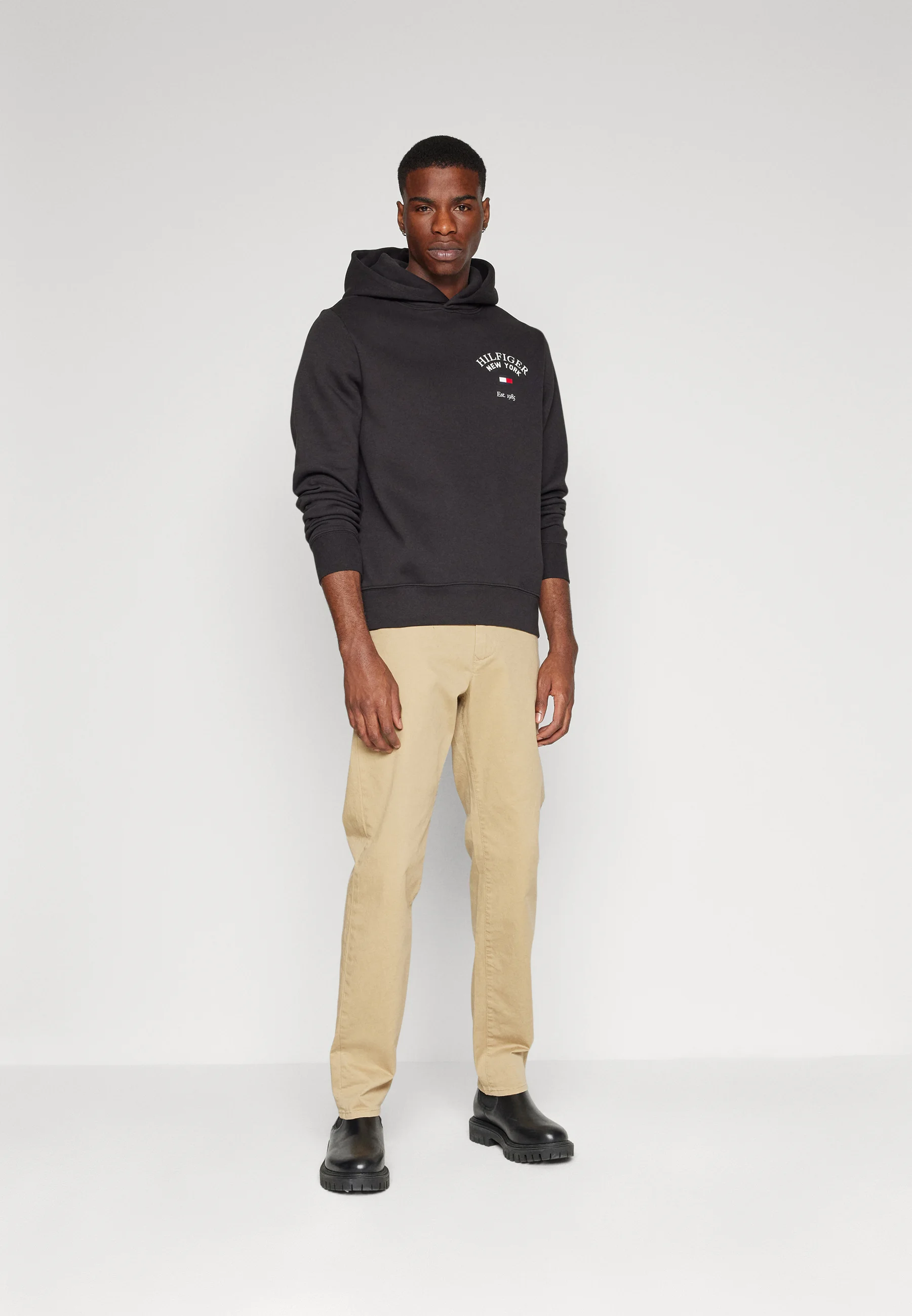 ARCHED VARSITY HOODY - Felpa
