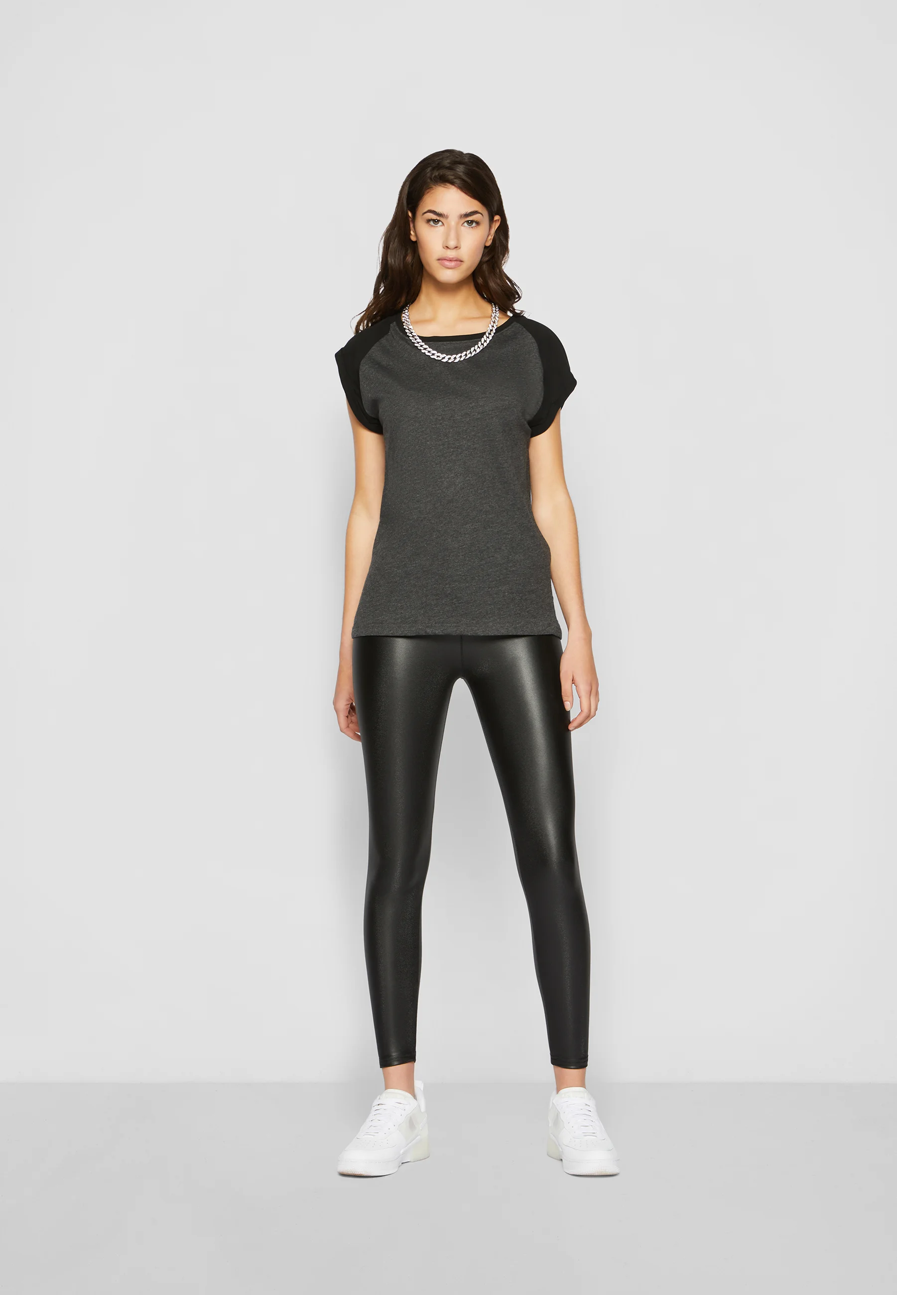 CONTRAST RAGLAN - T-shirt con stampa