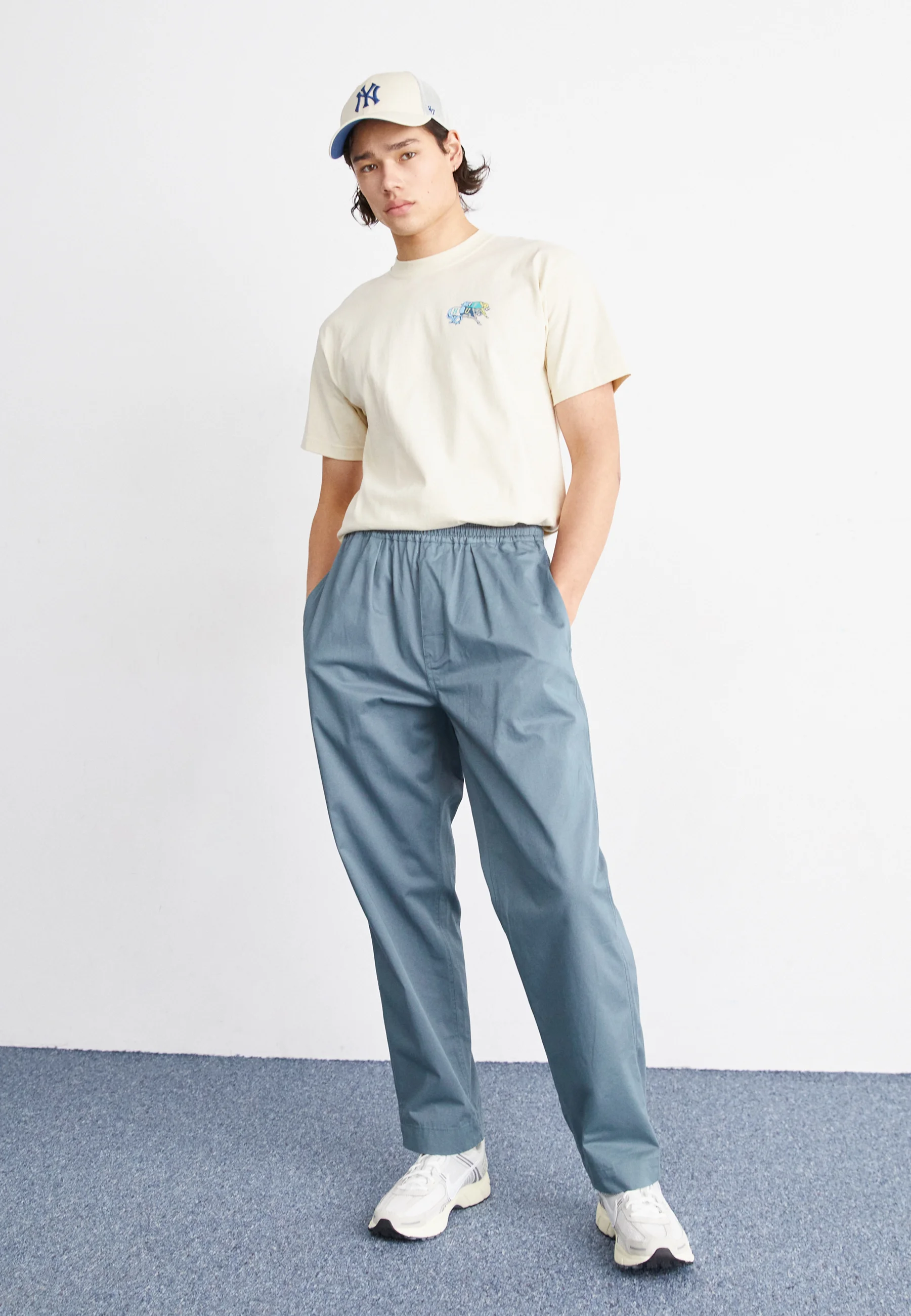 HUF BRUSHED SKATE PANT - Pantaloni