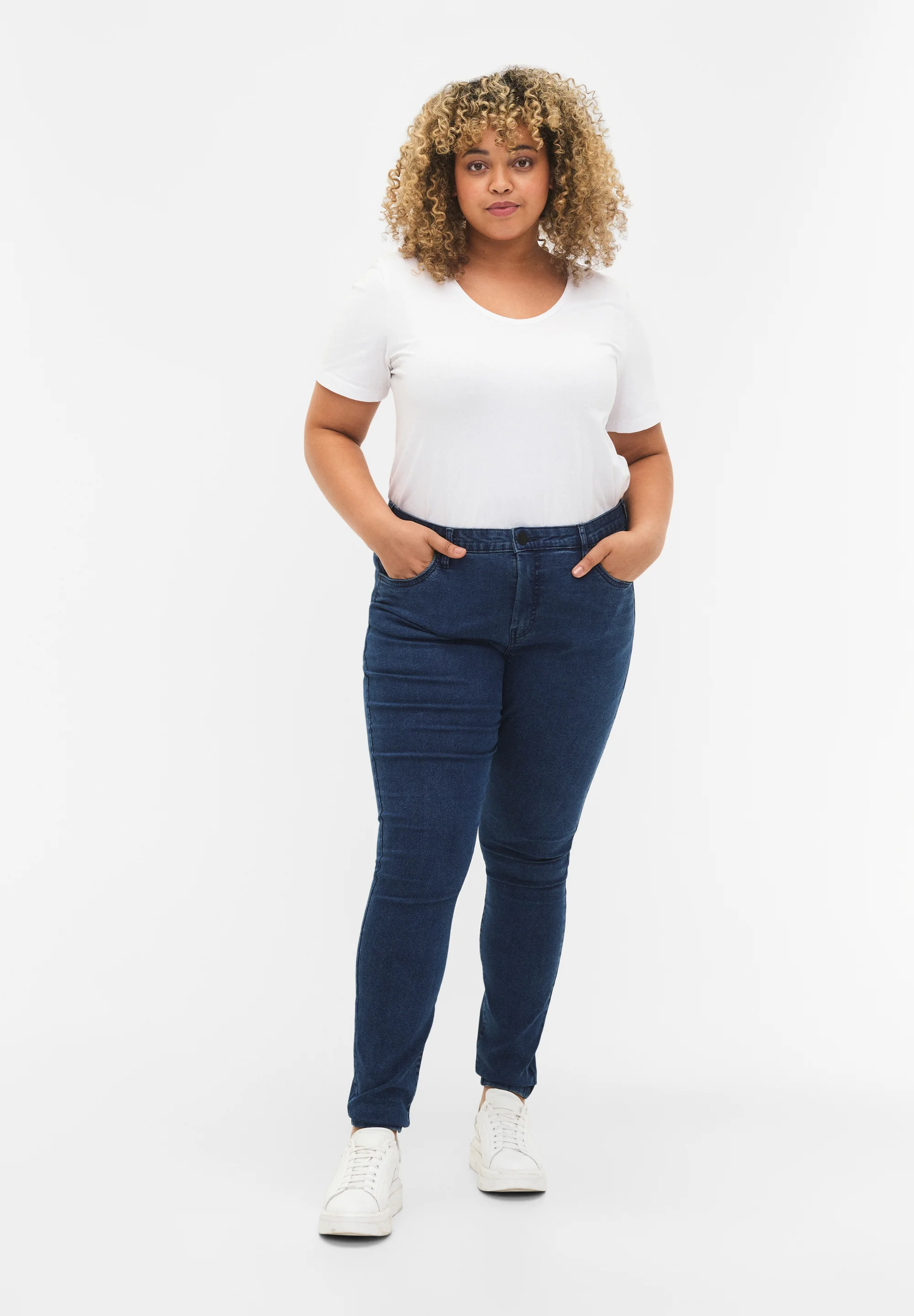 Zizzi LONG AMY - Jeans slim fit