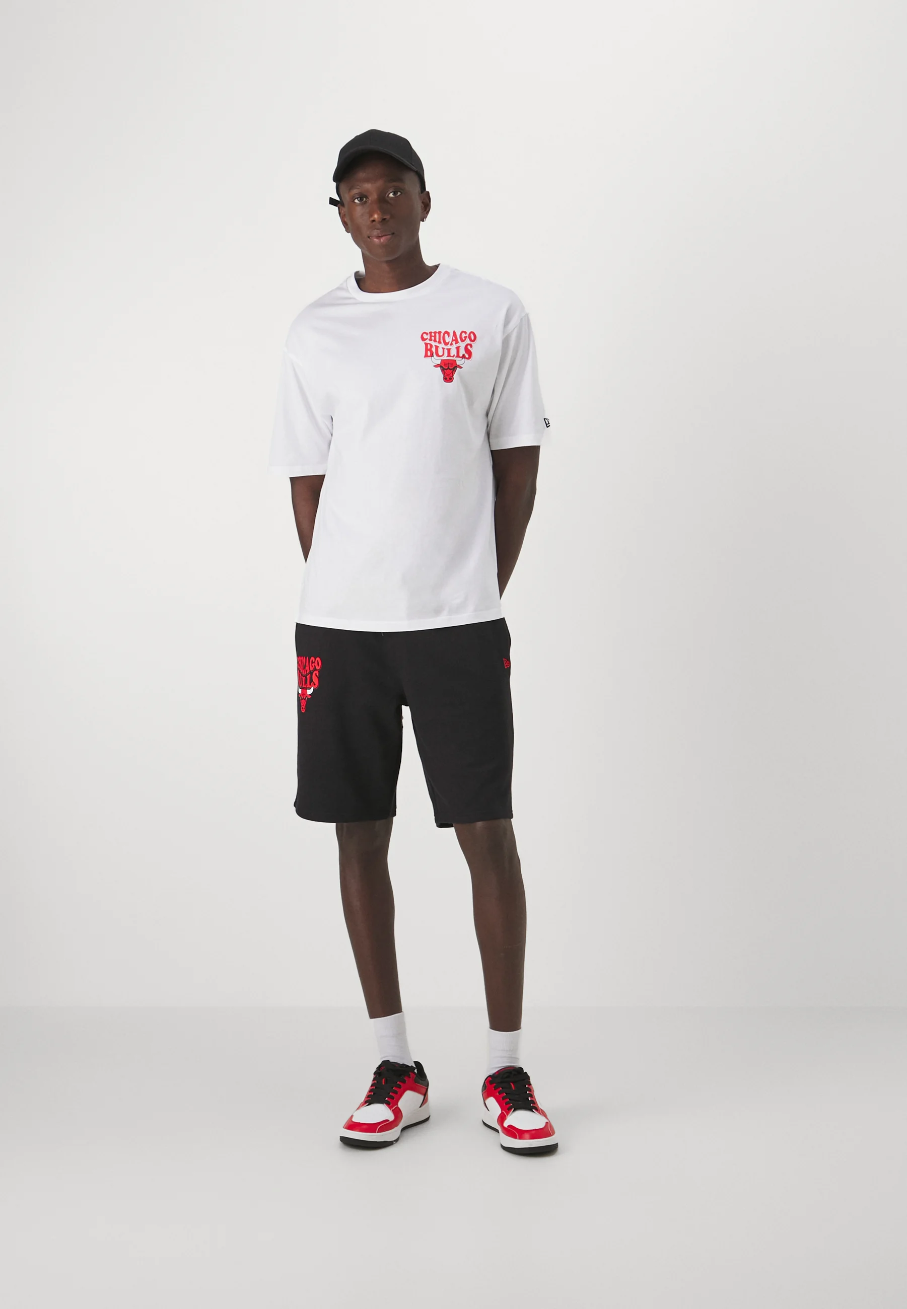 New Era NBA CHICAGO BULLS SCRIPT TEE - Squadra