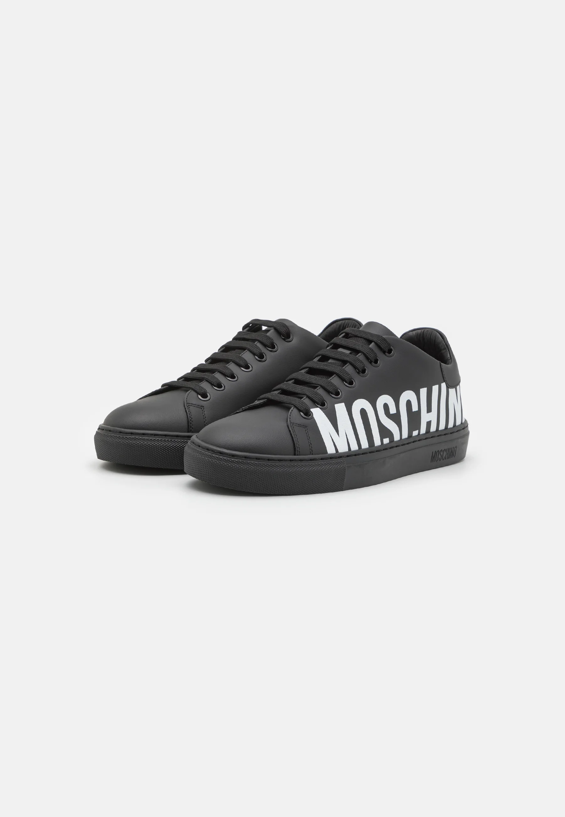 MOSCHINO Sneakers basse