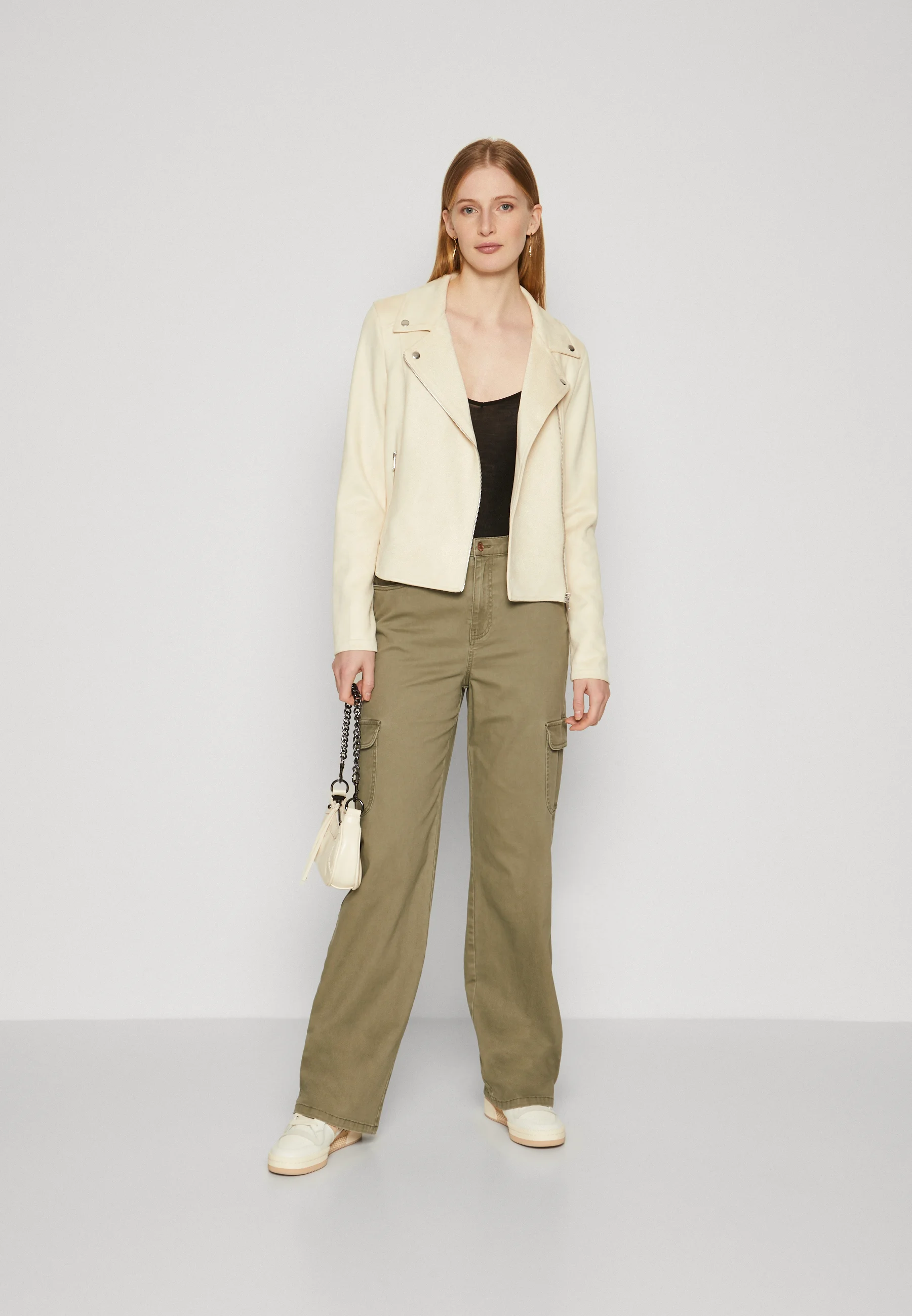 Vero Moda Tall VMJOSE SHORT - Giacca in similpelle