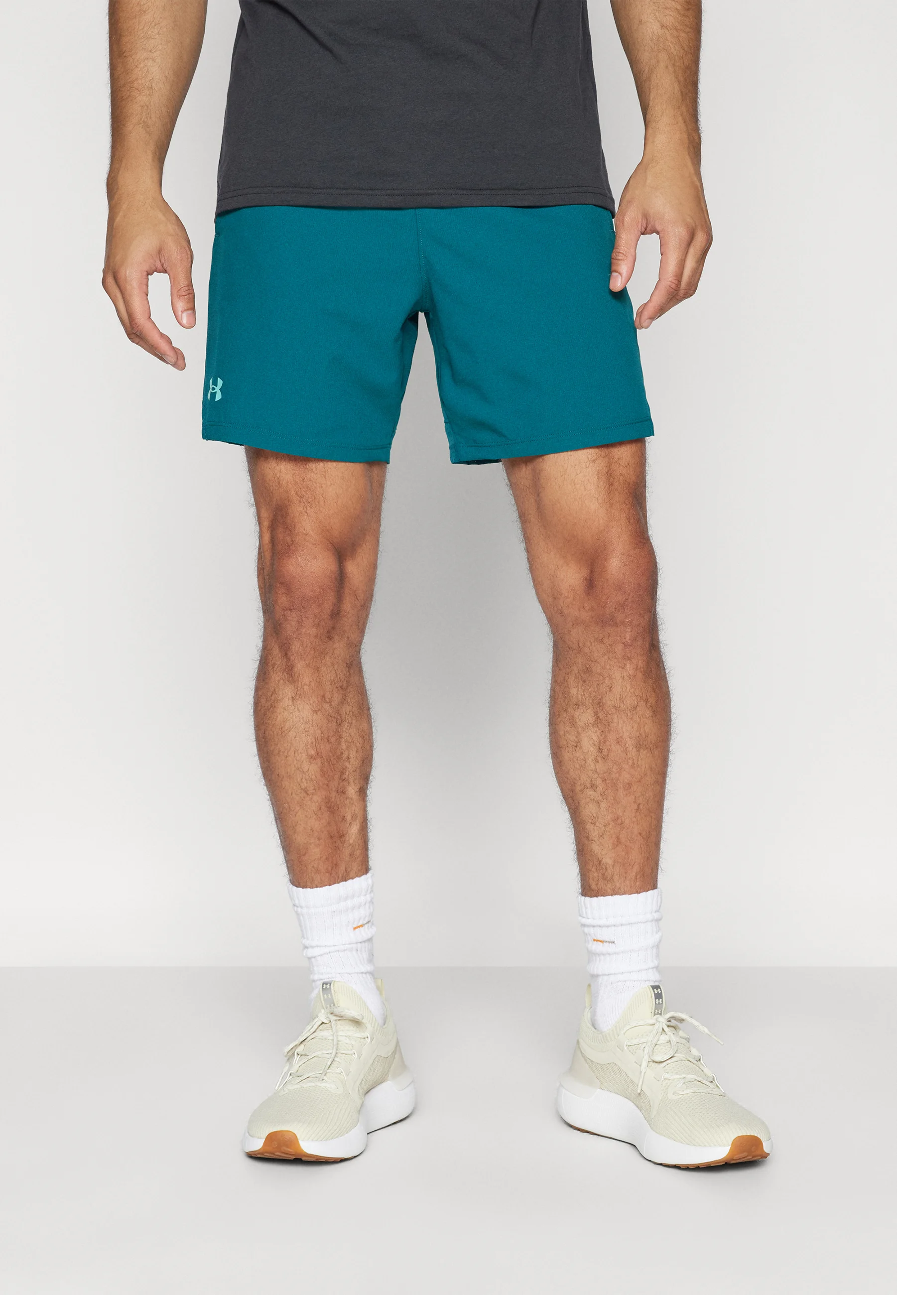 Under Armour VANISH WOVEN SHORTS - Pantaloncini sportivi