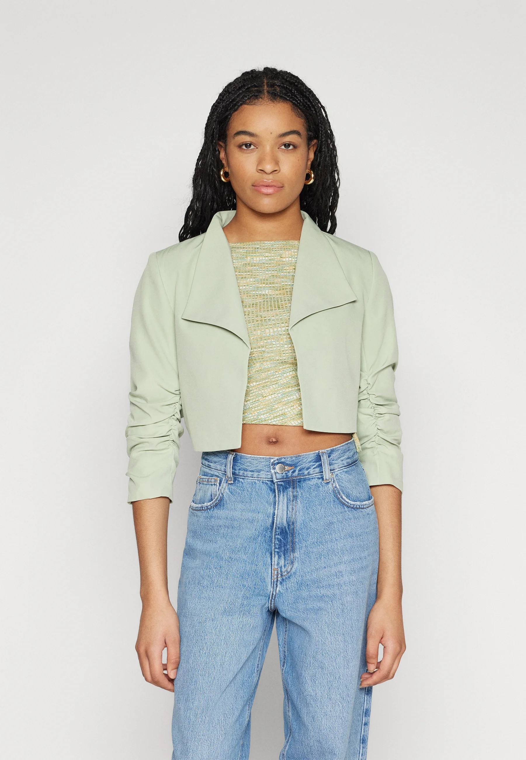 VIHER CROPPED - Blazer