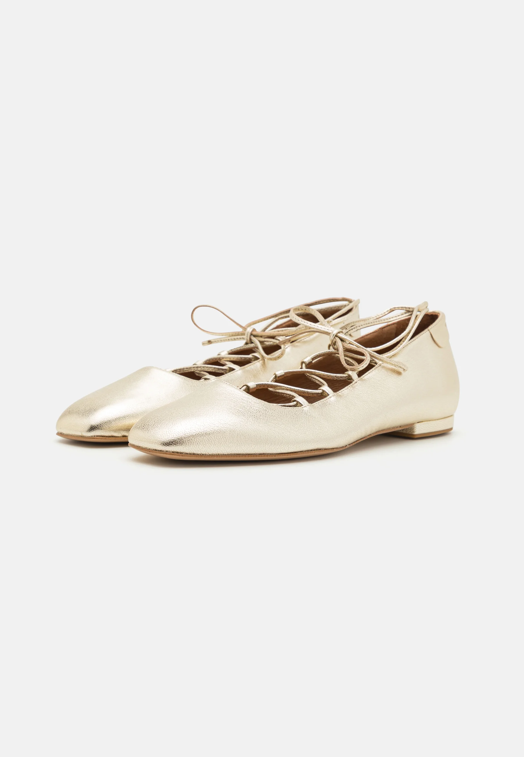 Claudie Pierlot Ballerine con cinturino