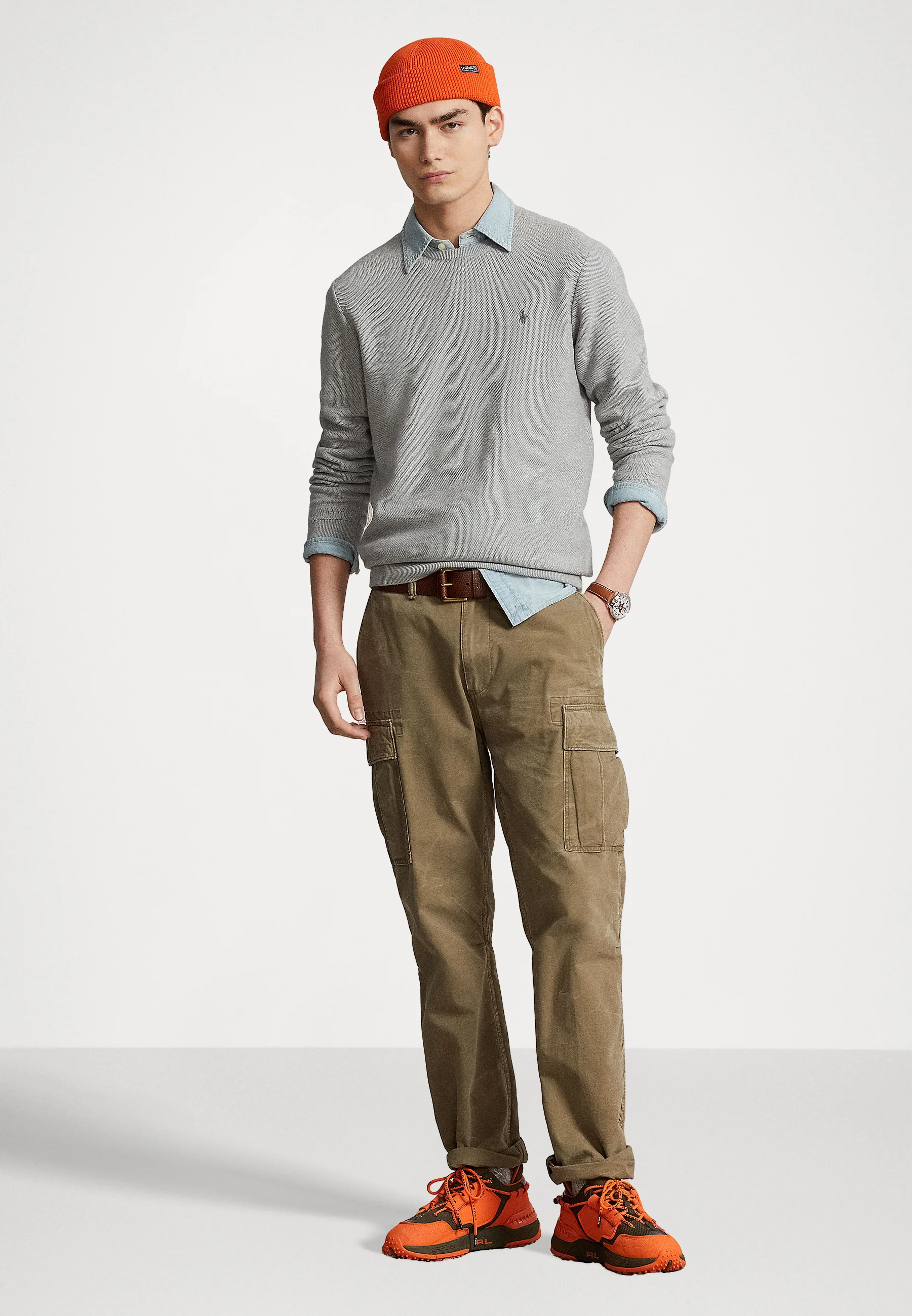 - Maglione