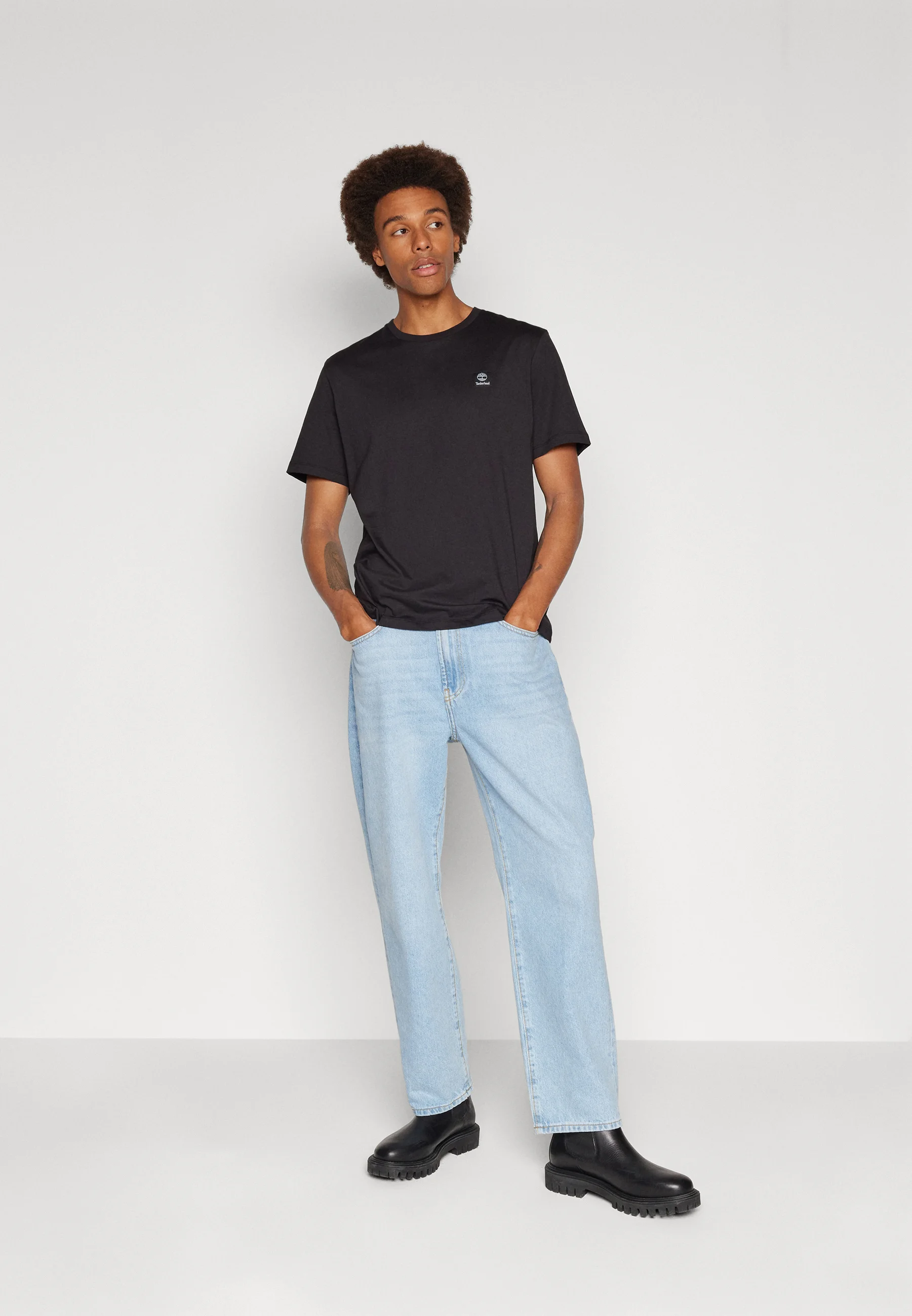 Timberland SHORT SLEEVE NEW BADGE TEE - T-shirt basic