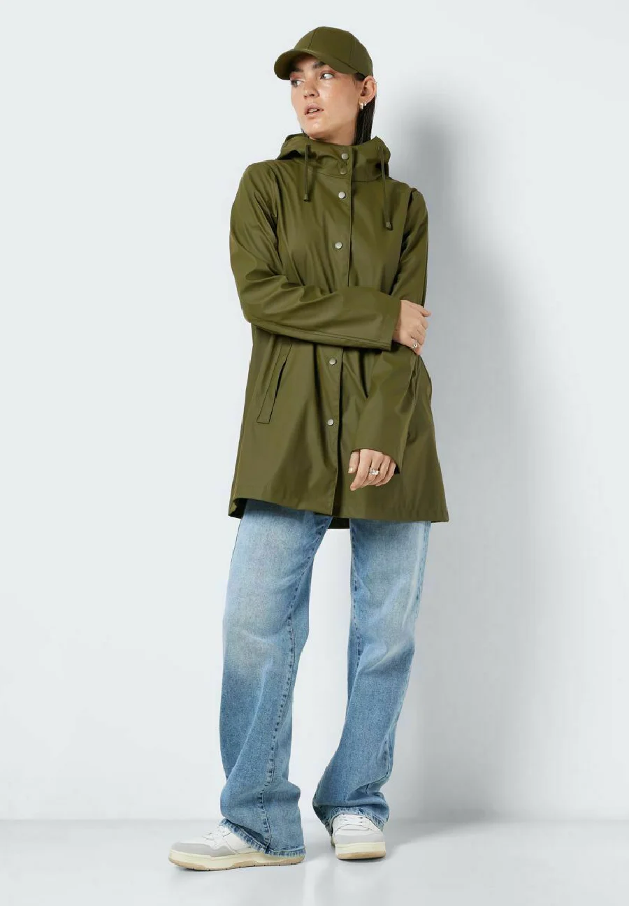 Noisy May Parka