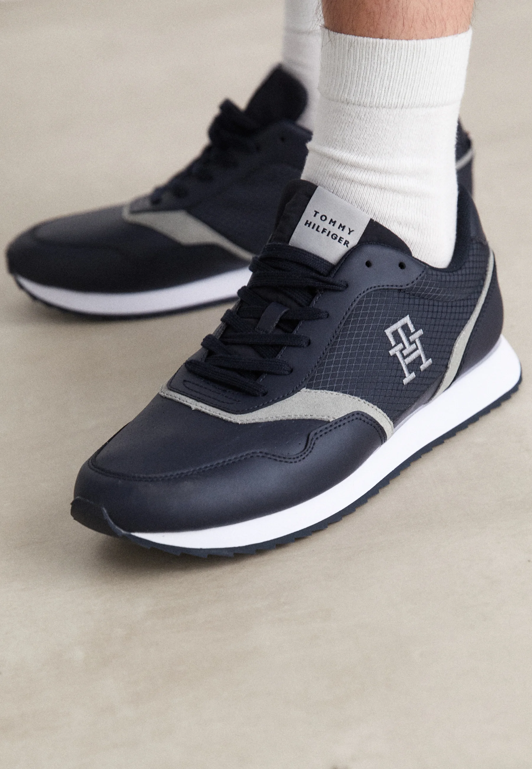 RUNNER EVO- Sneakers basse