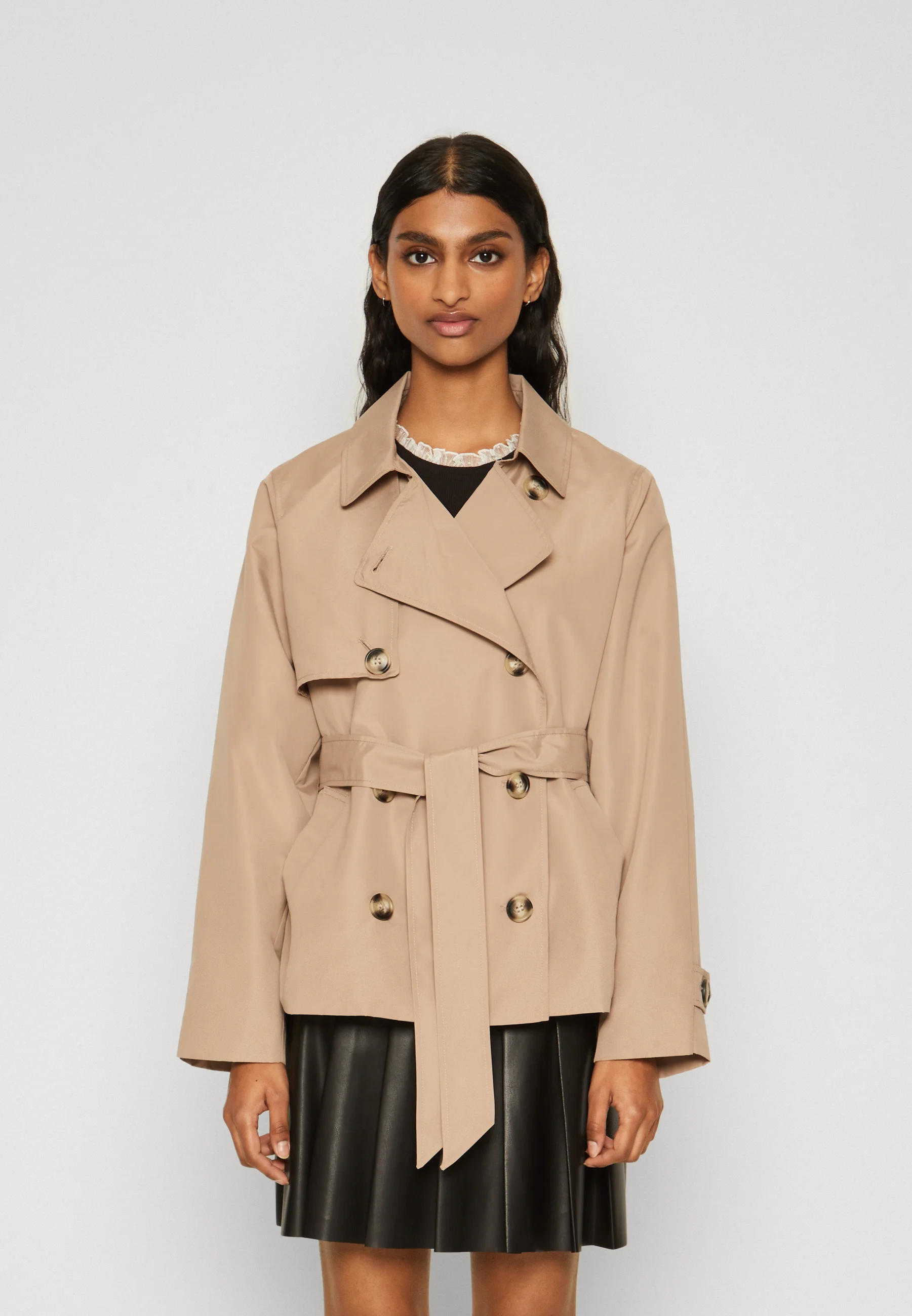 Vero Moda Petite VMZOA - Giacca leggera