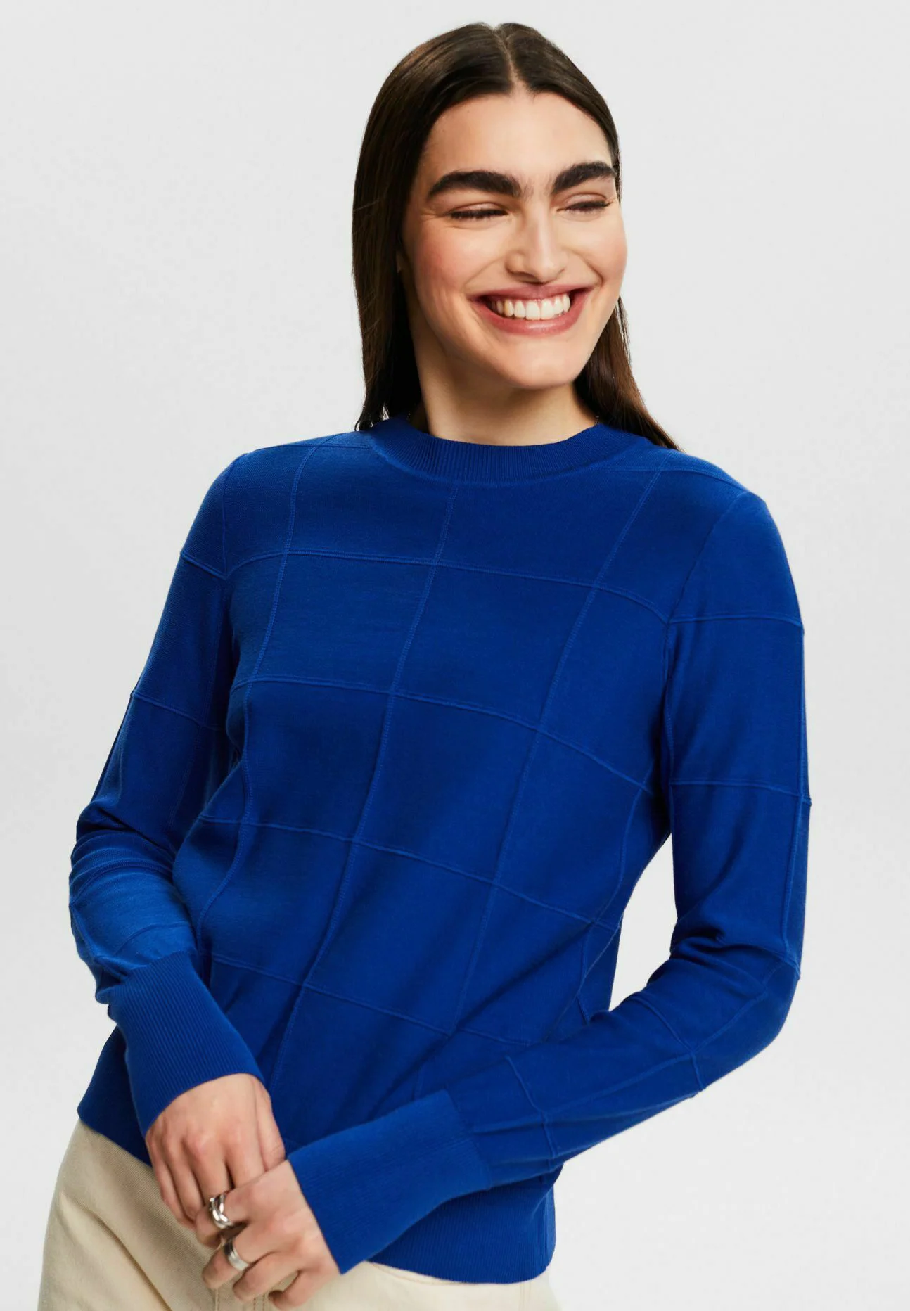 STRUKTURIERTER MIT TONALEM GITTERMUSTER - Maglione