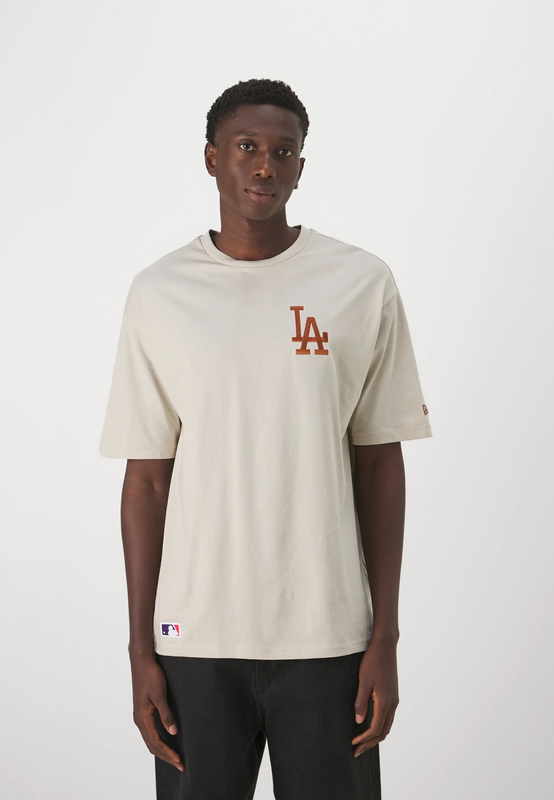 New Era MLB LOS ANGELES DODGERS LEAGUE ESSENTIALS TEE - Squadra