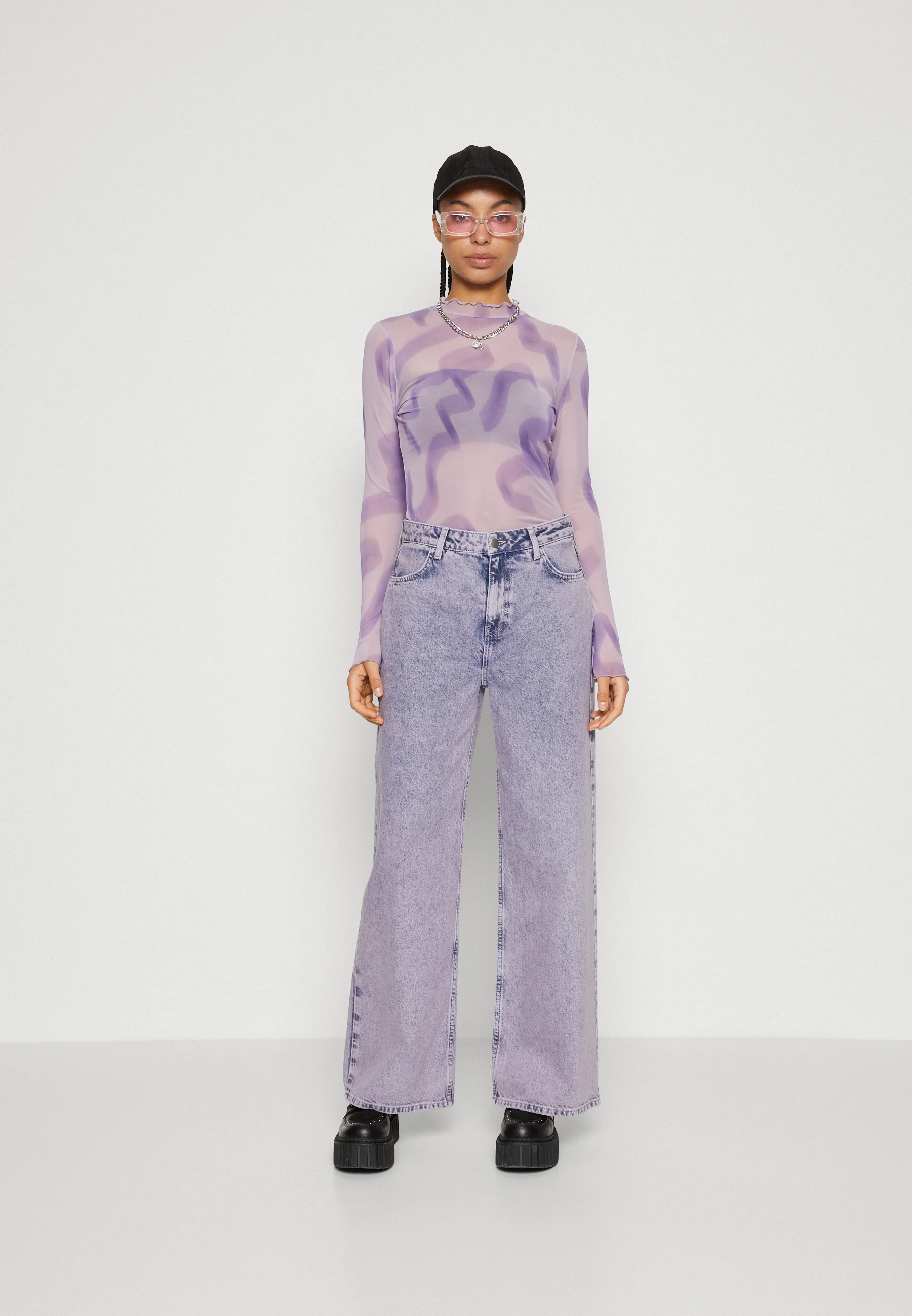 Even&Odd Jeans a zampa