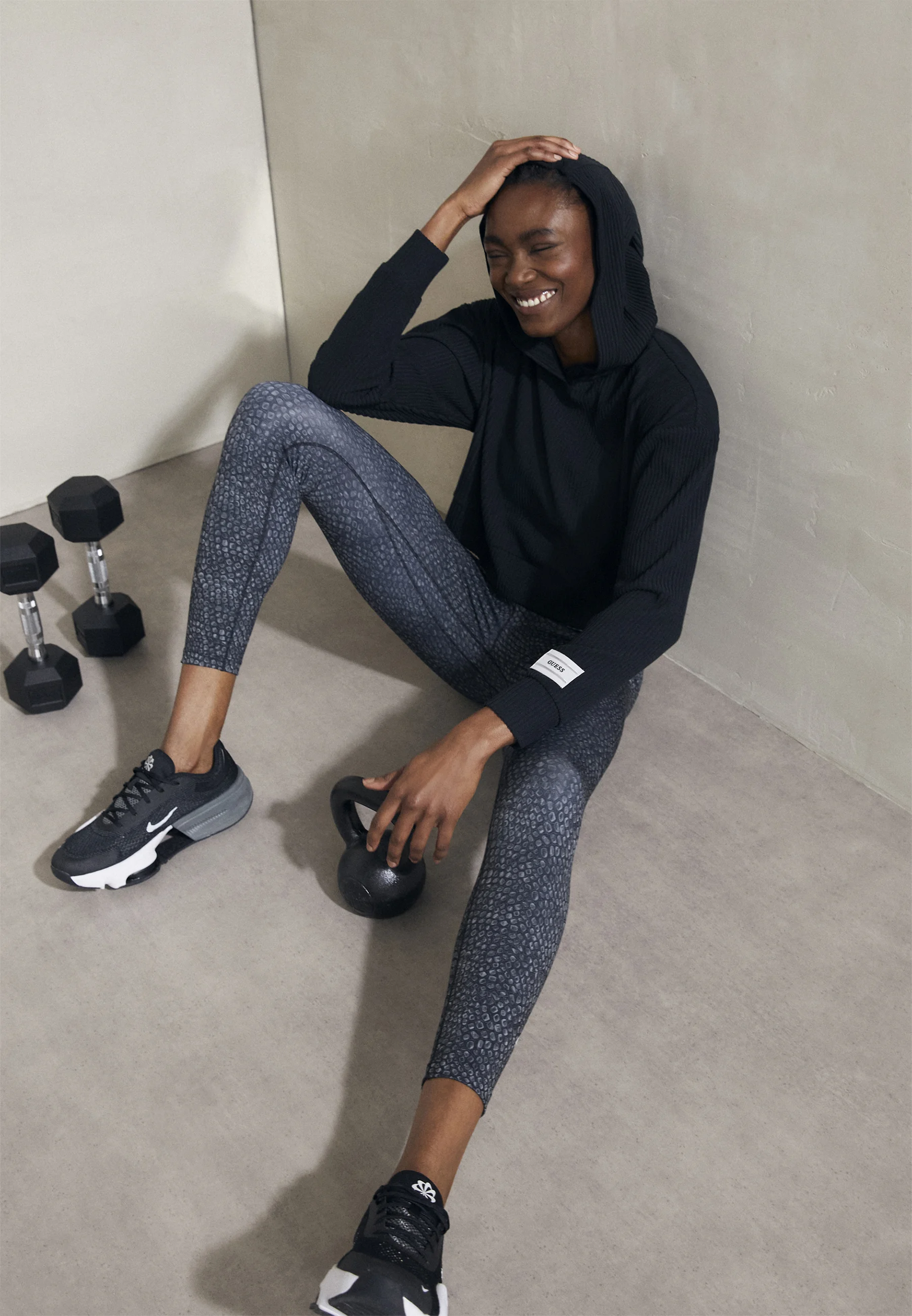 AISLIN HOODIE - Felpa con cappuccio