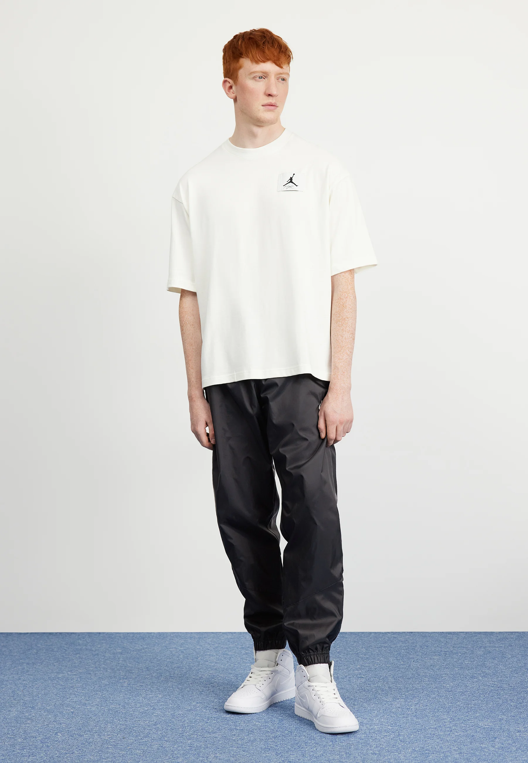M J FLT ESS OVRSZ SS CREW - T-shirt basic