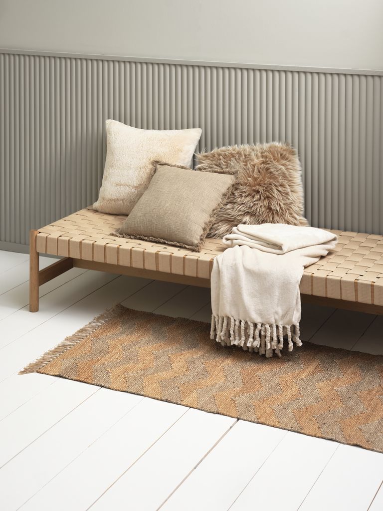 Cushion cover SMYLE 50x50 beige