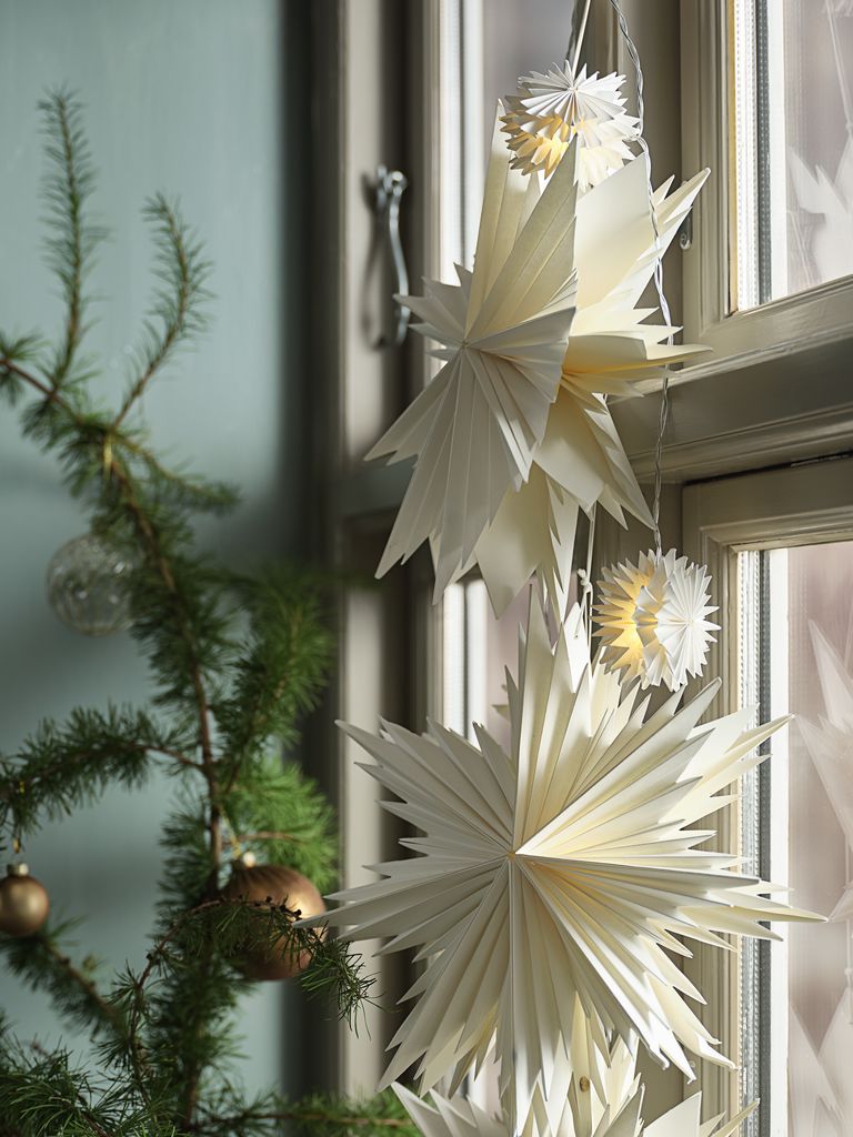 Christmas star SKRYMSLI D30xH8cm white paper assorted