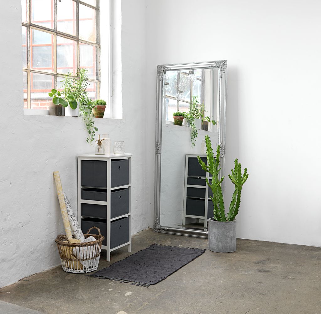 3 boxes chest ODBY white/grey