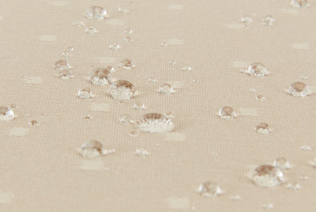 Tablecloth SKOGSTARR 140x240 beige