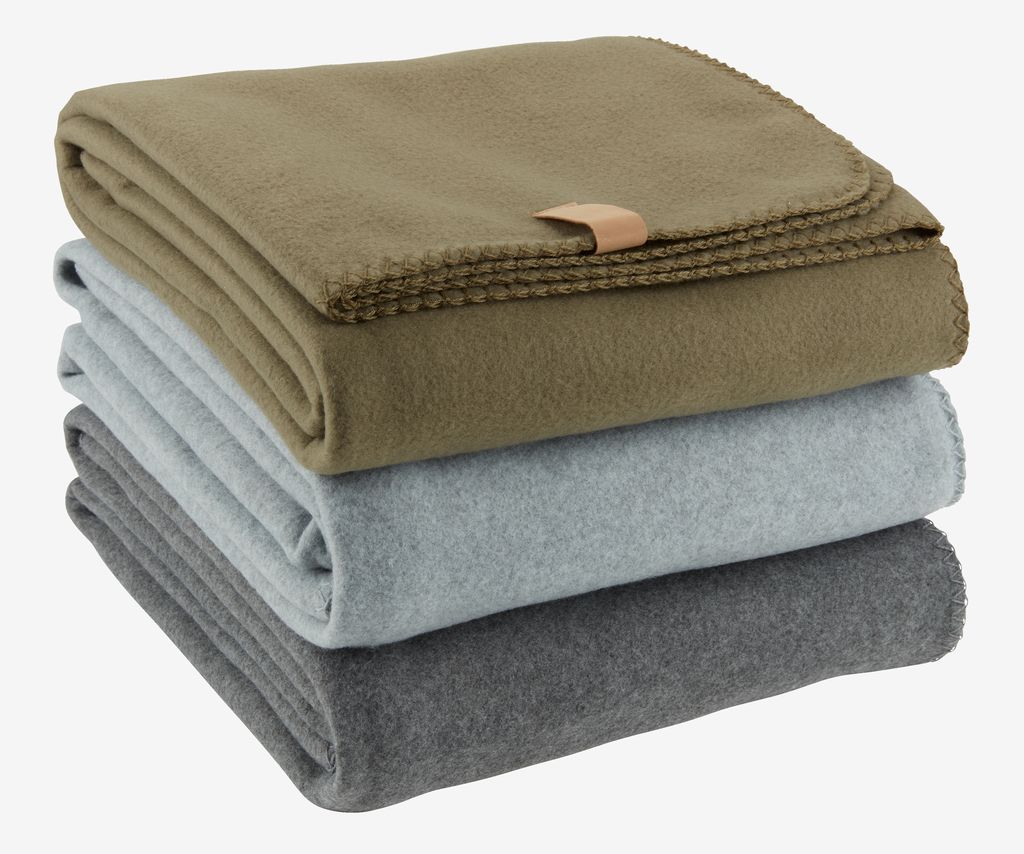 Fleece throw DAGLILJE 130x170 light grey