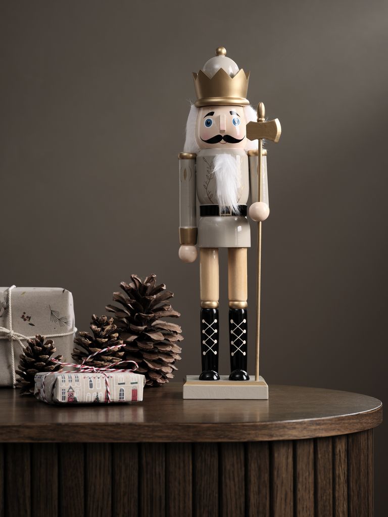 Figurine JULLOV W9xL10xH38cm wood