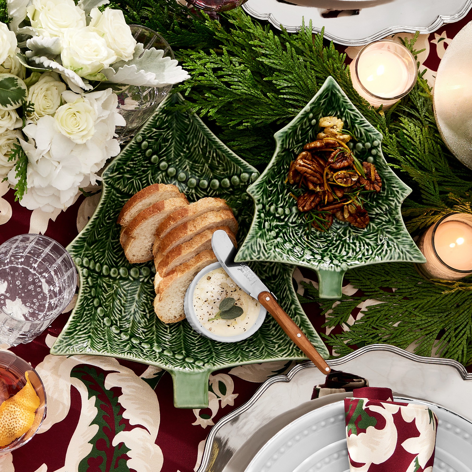 Bordallo Pinheiro Cabbage Christmas Tree Individual Bowls