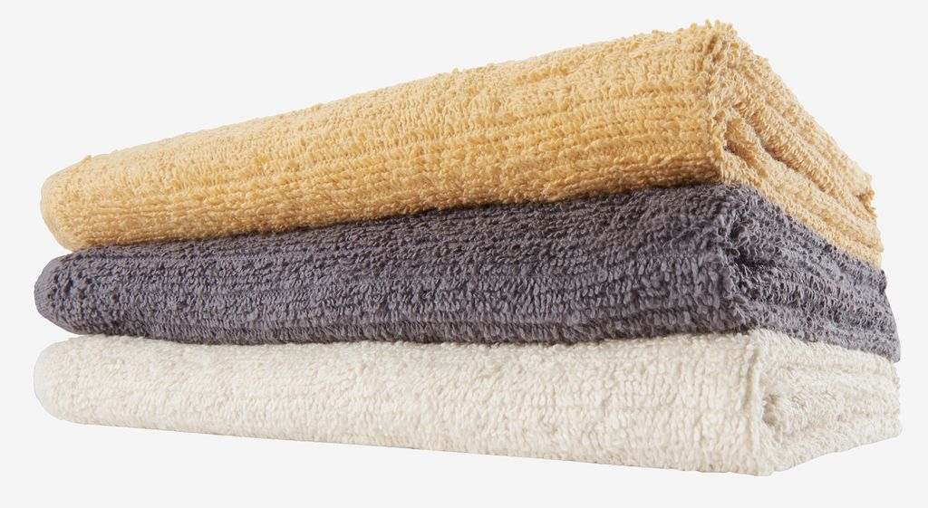 Towel SVANVIK 50x90cm yellow