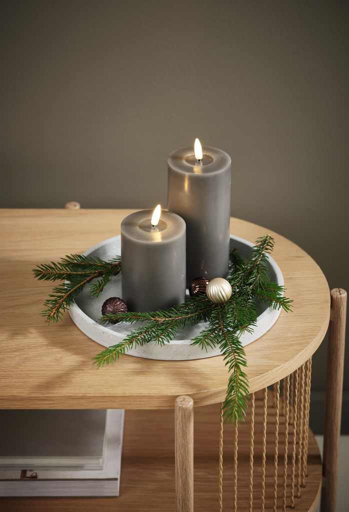 Decorative tray NISSE D25xH2cm grey